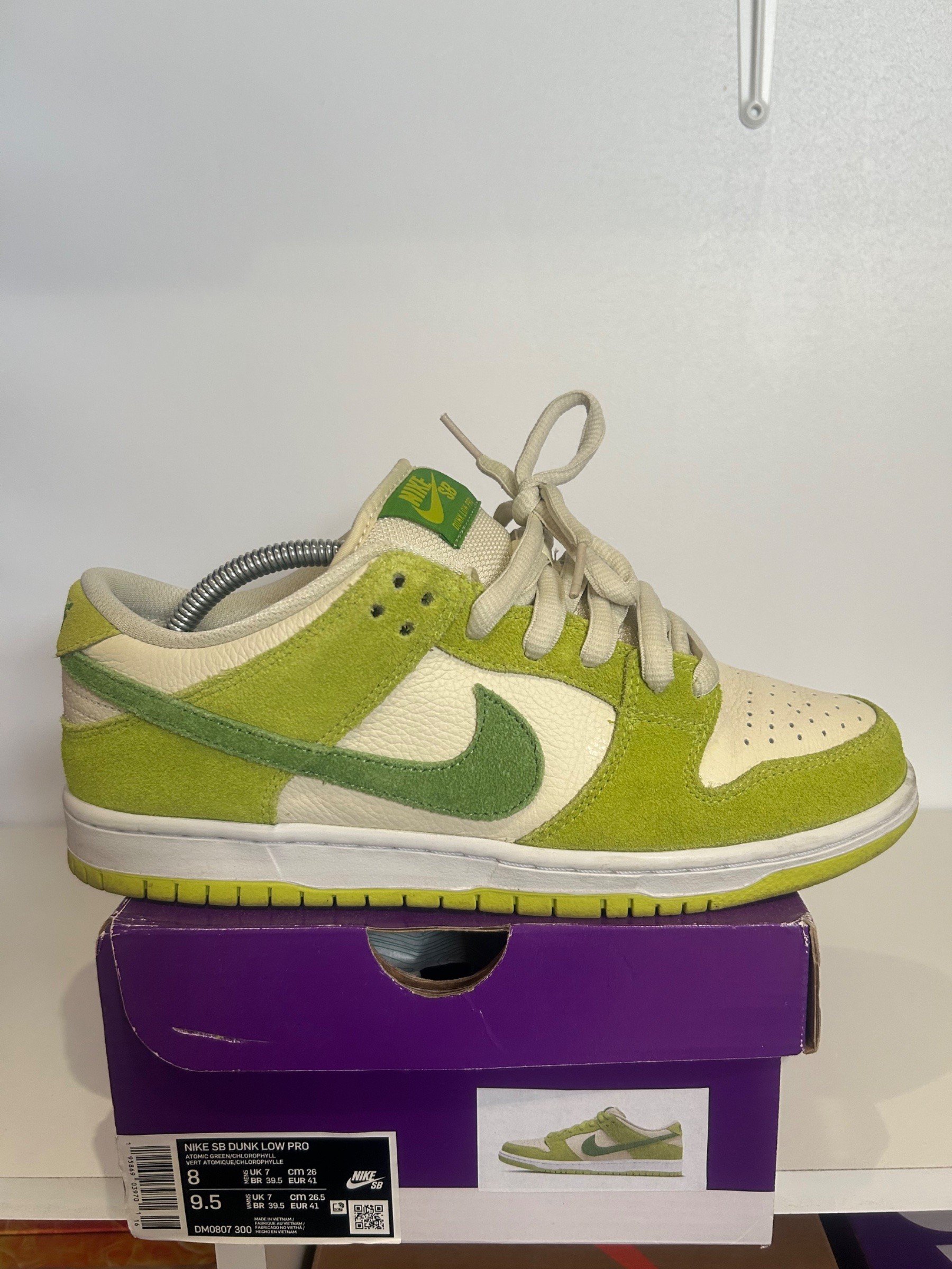 Photo de Nike SB Dunk Low Pro Green Apple