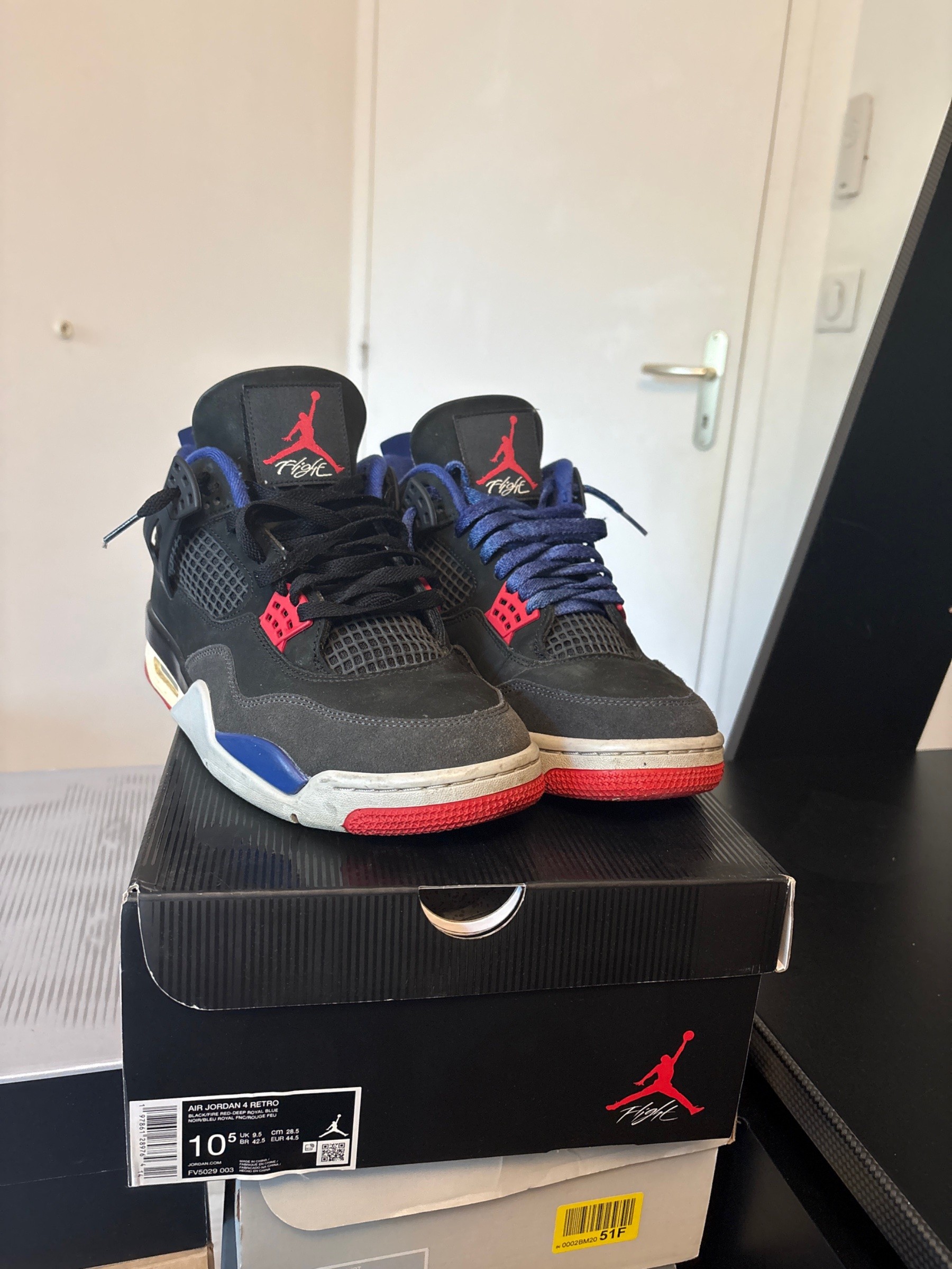 Photo de Air Jordan 4 Retro Rare Air Black/Fire Red-Deep Royal Blue
