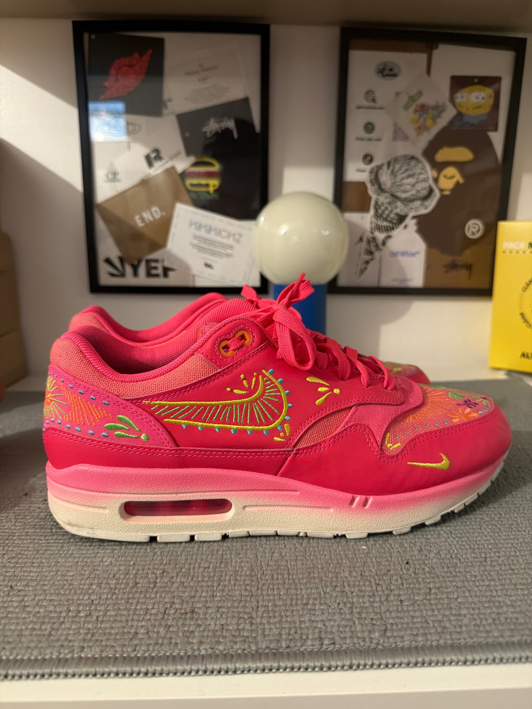 Photo de Nike Air Max 1 PRM Día De Muertos Hyper Pink/Sail/Opti Yellow/Green Strike