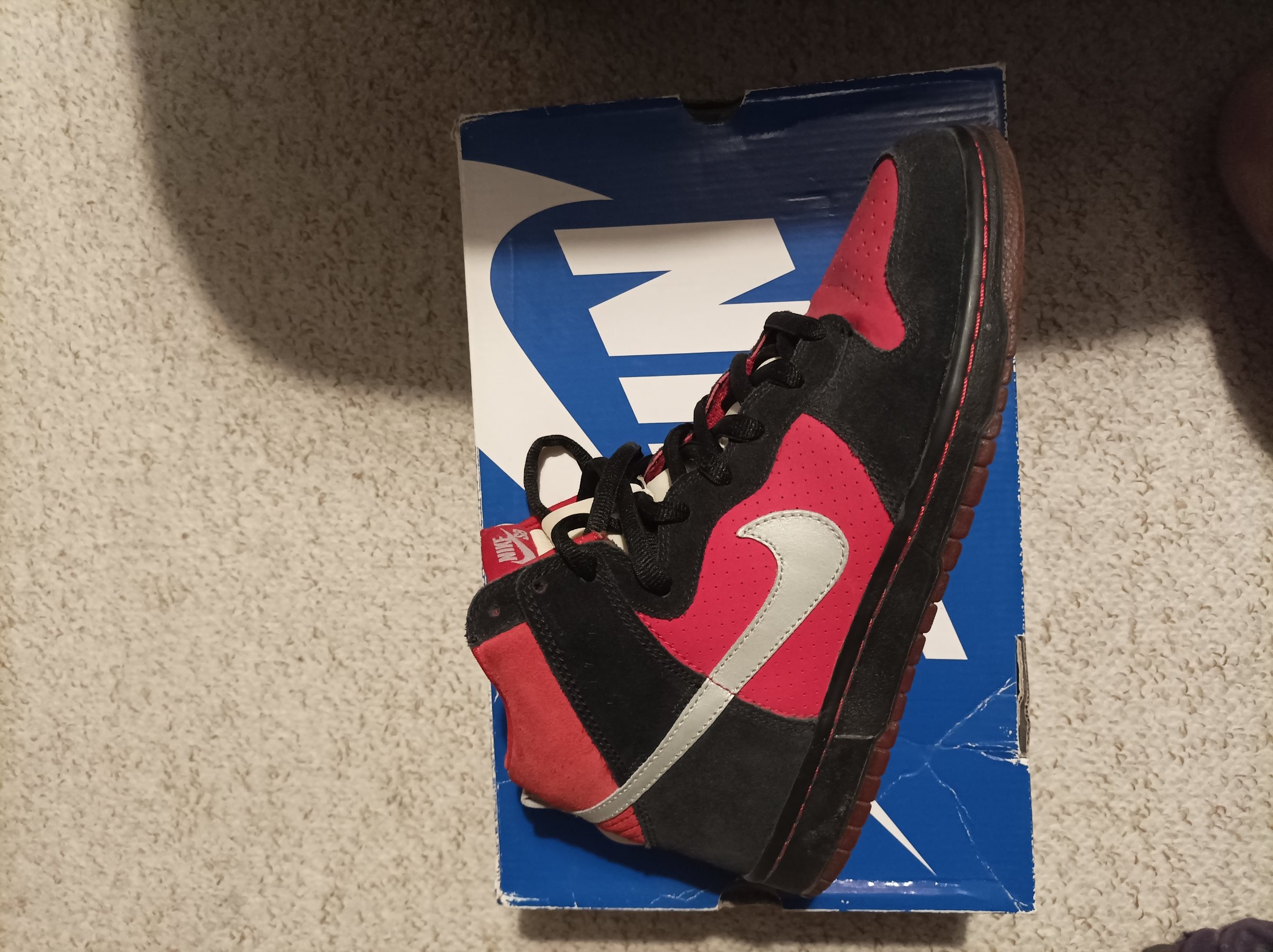 Photo de Nike sb Dunk high pro SB Black/Varsity Red/Grey