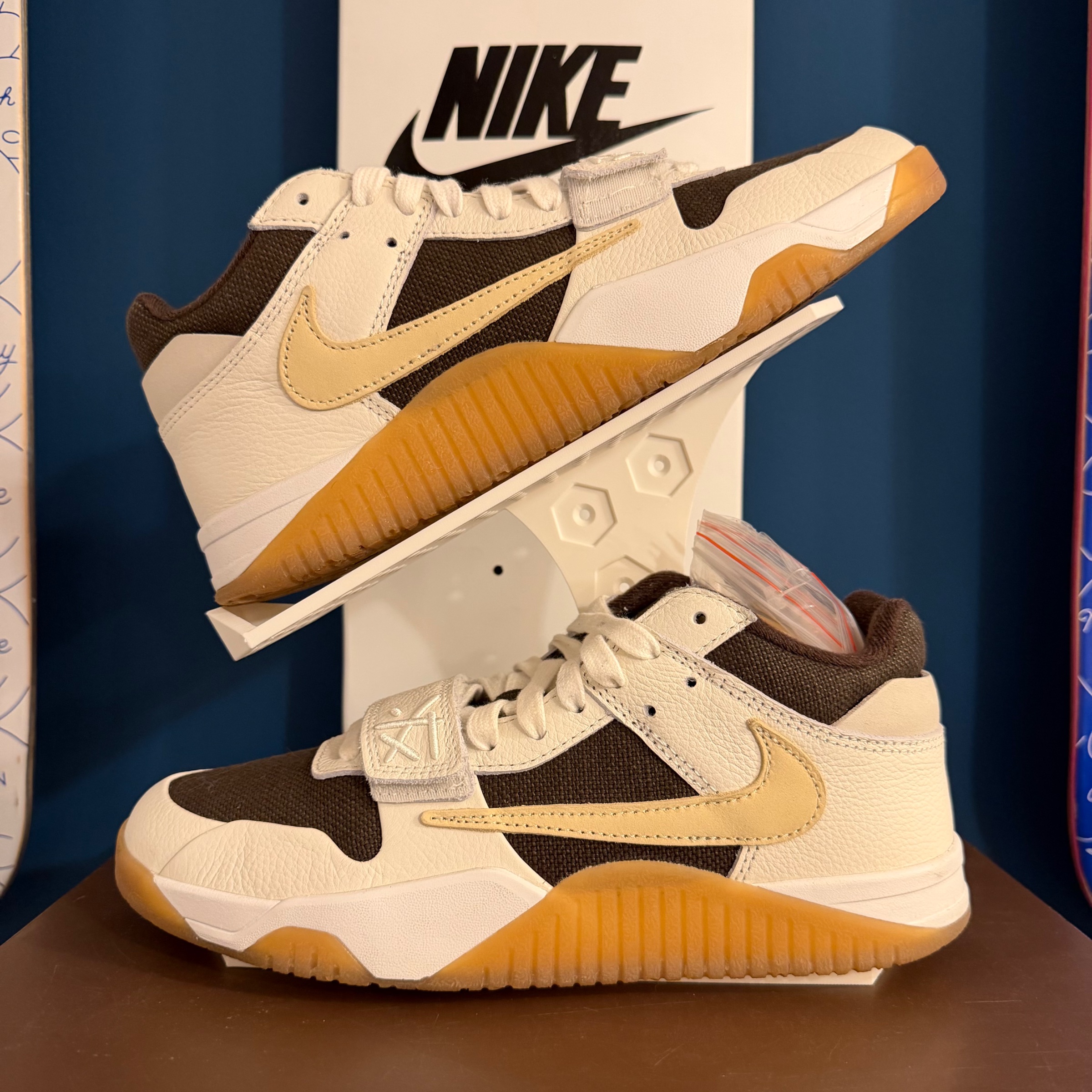 Photo de Jordan Jumpman Jack TR Sail/Muslin-Dark Mocha