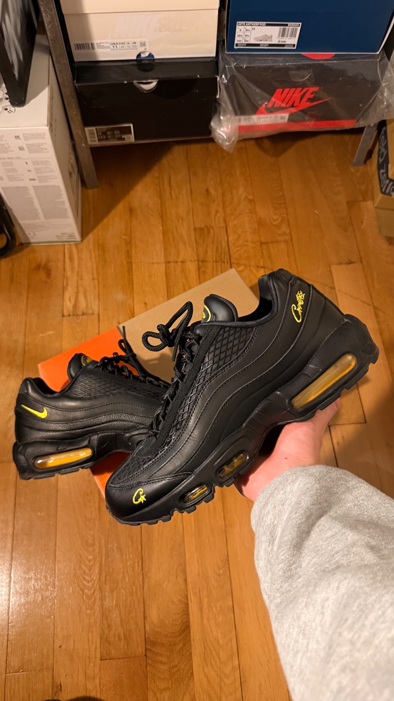 Photo de Nike Air Max 95 Corteiz Honey Black