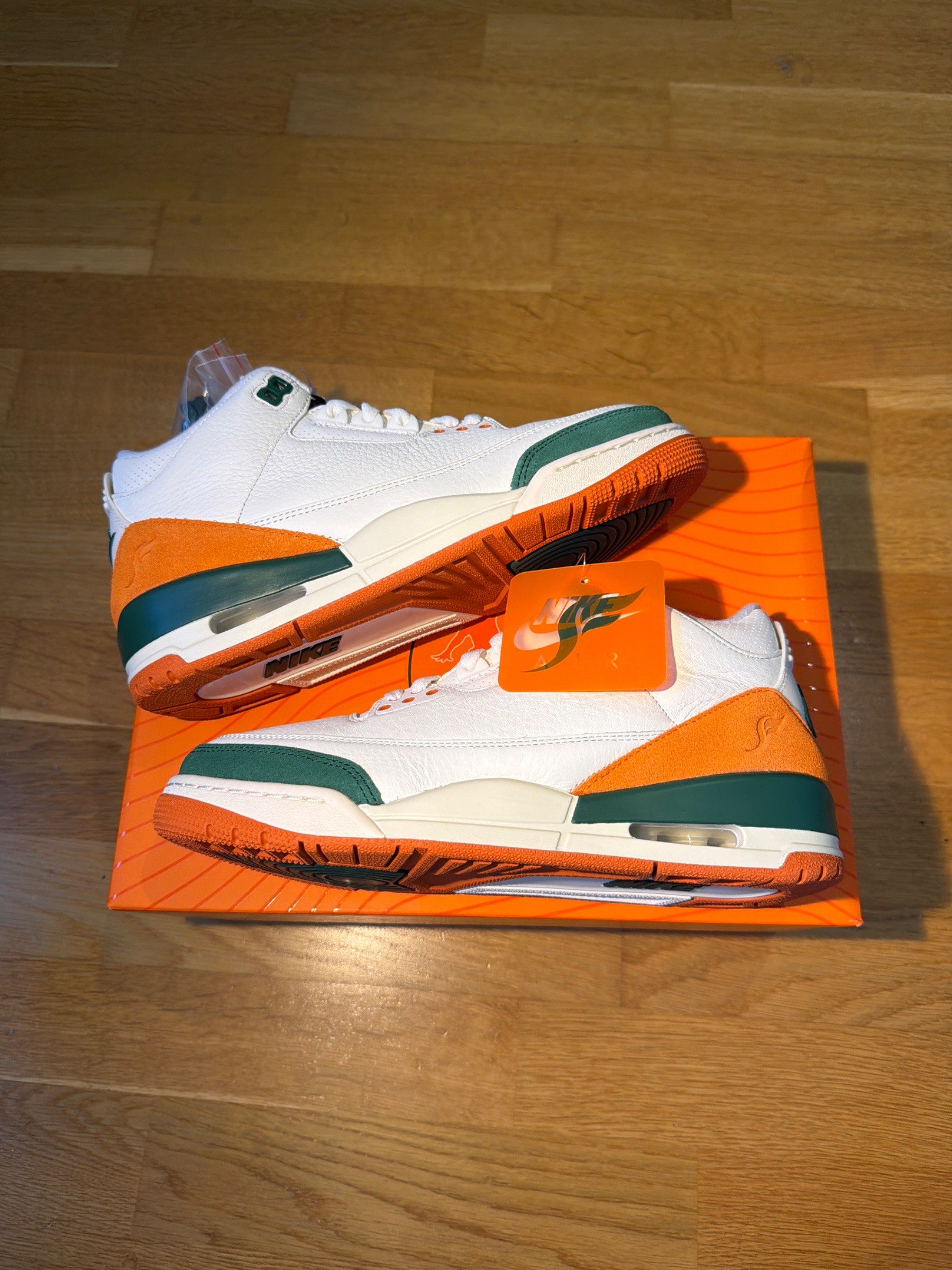 Photo de Air Jordan 3 Retro OG SP Solefly