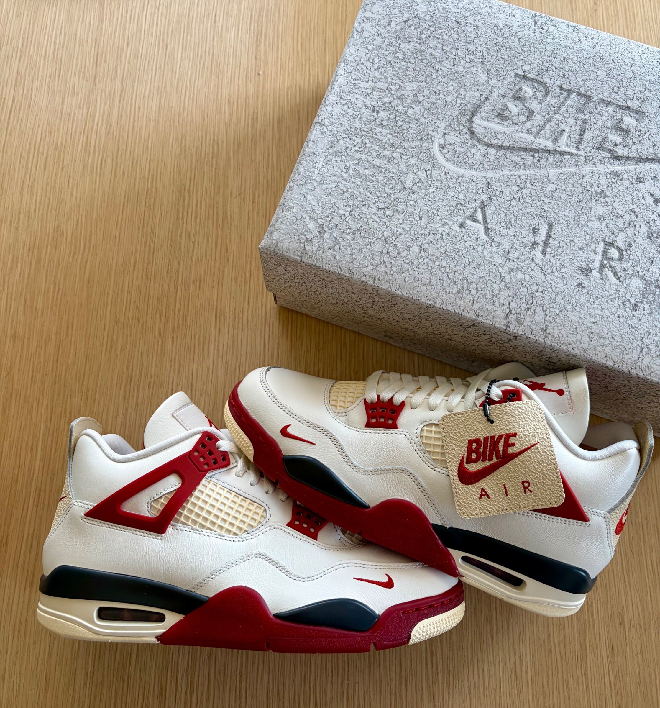 Photo de Jordan 4 Retro OG Nigel Sylvester Brick After Brick