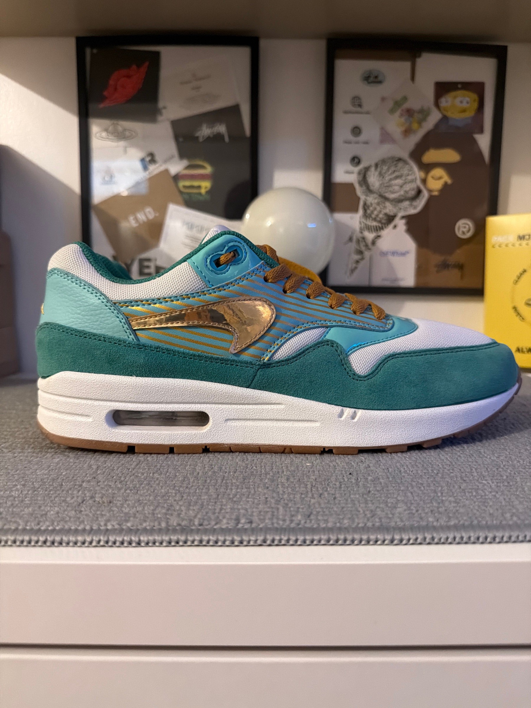 Photo de Seiiki menthol gold Teal/Gold/White