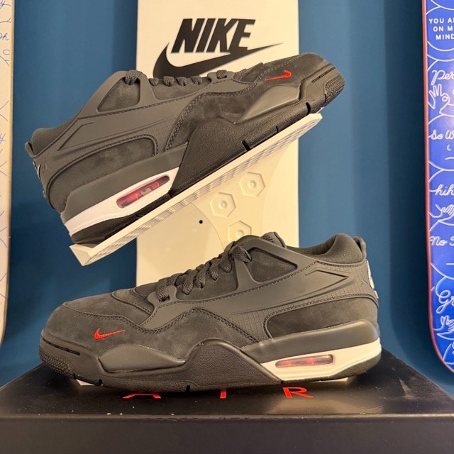 Photo de Air Jordan 4 RM SP Anthracite/White-Anthracite Nigel Sylvester