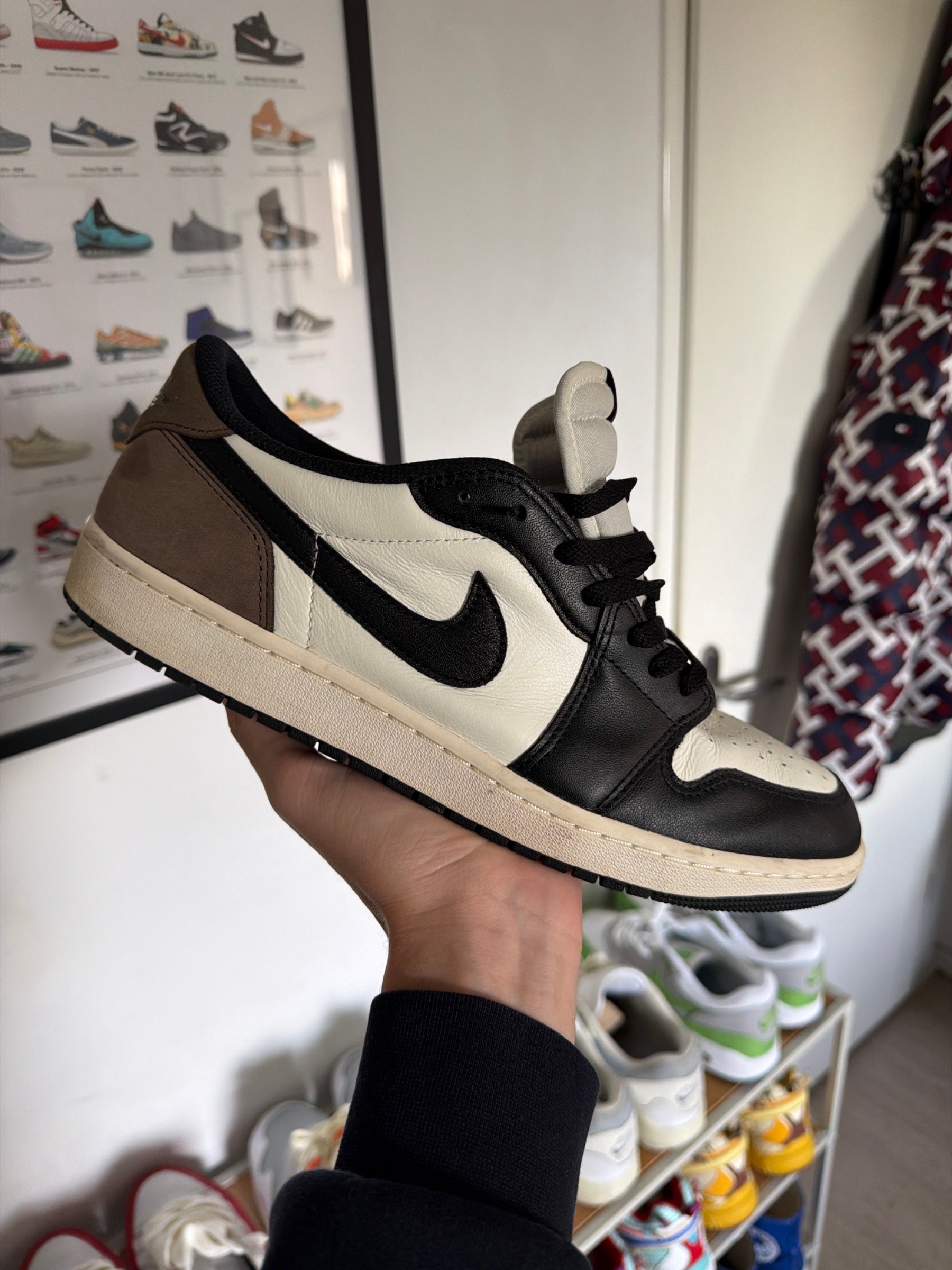 Photo de Air Jordan 1 Retro Low OG Mocha