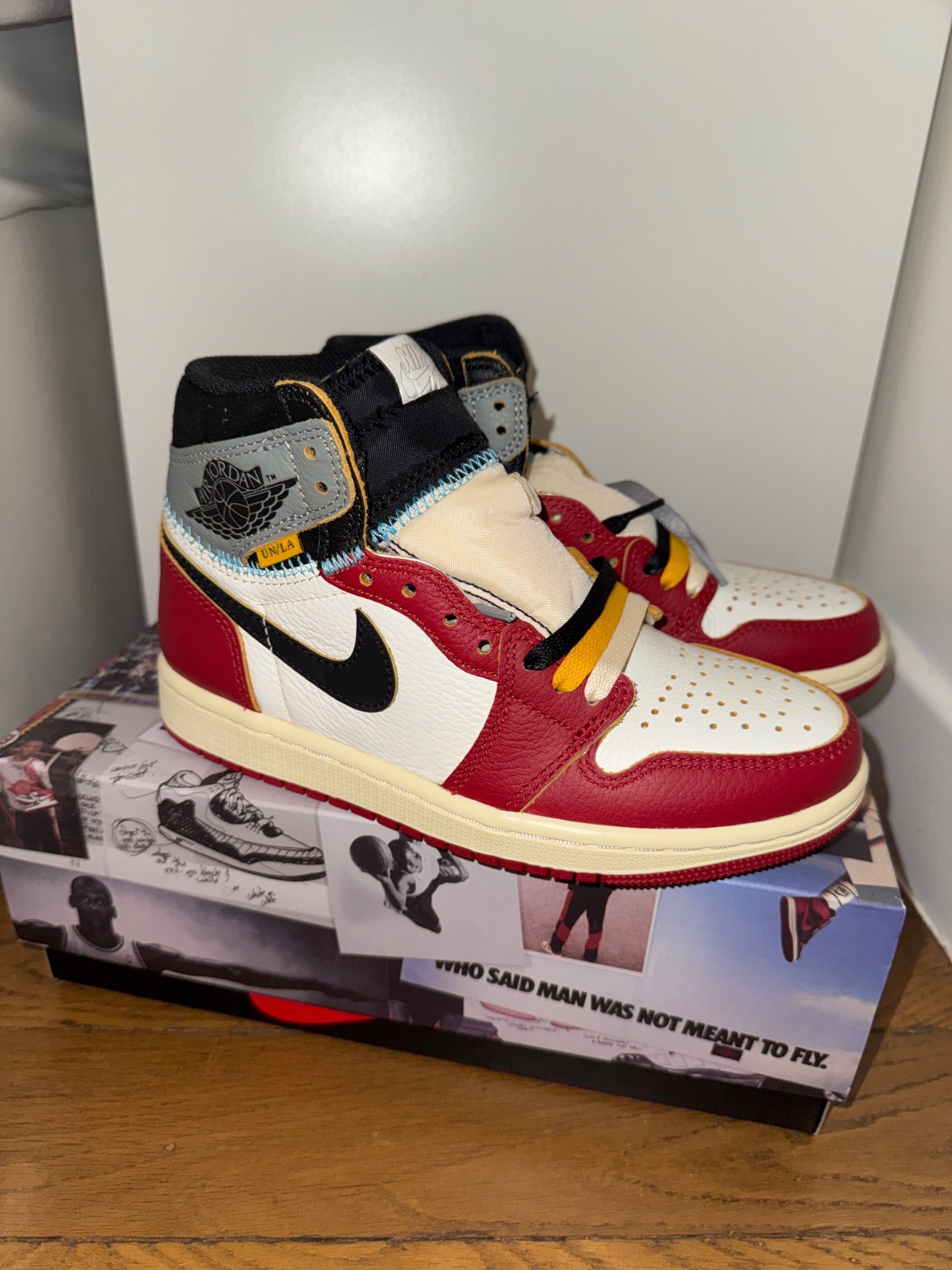 Photo de Air Jordan 1 Retro High OG SP Varsity Red/Black-Sail (Union LA Chicago)