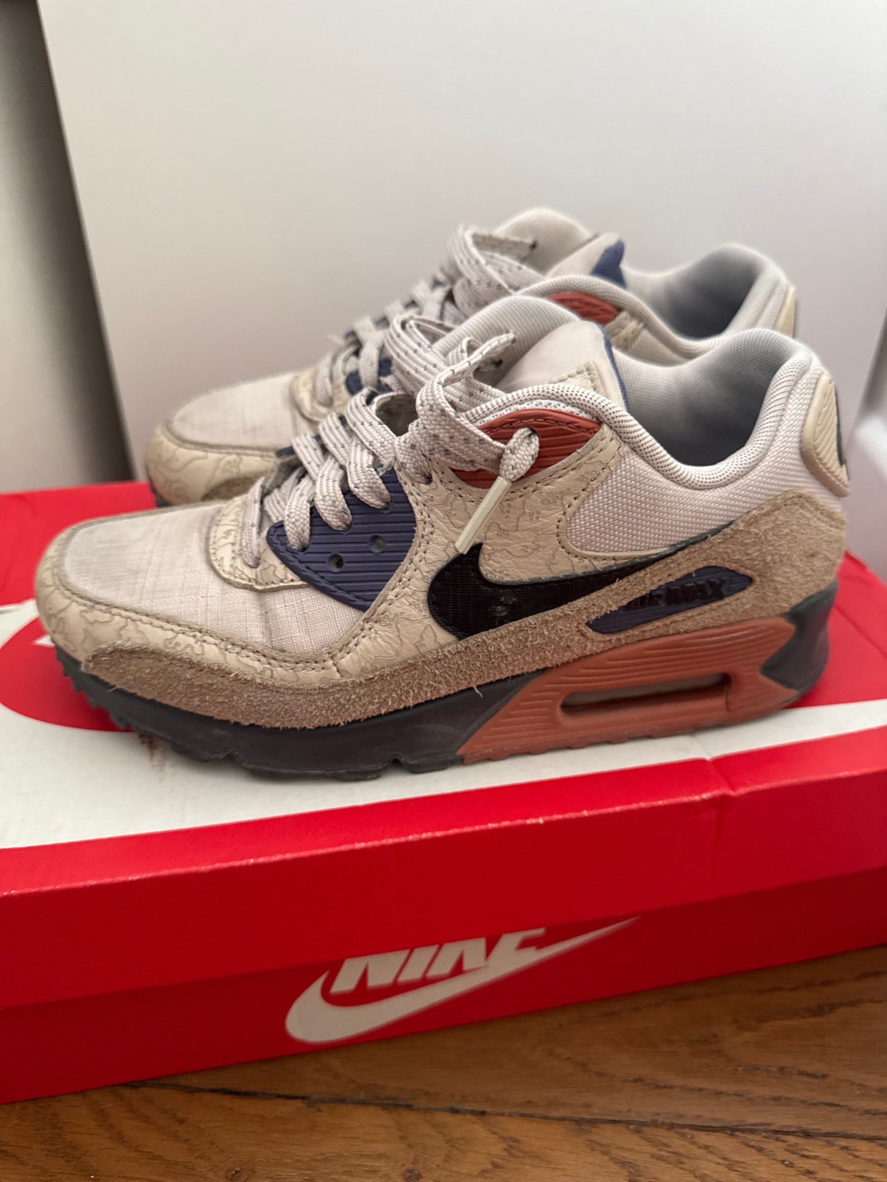 Photo de Nike Air Max 90 NRG Desert Sand/Black-Desert Dust