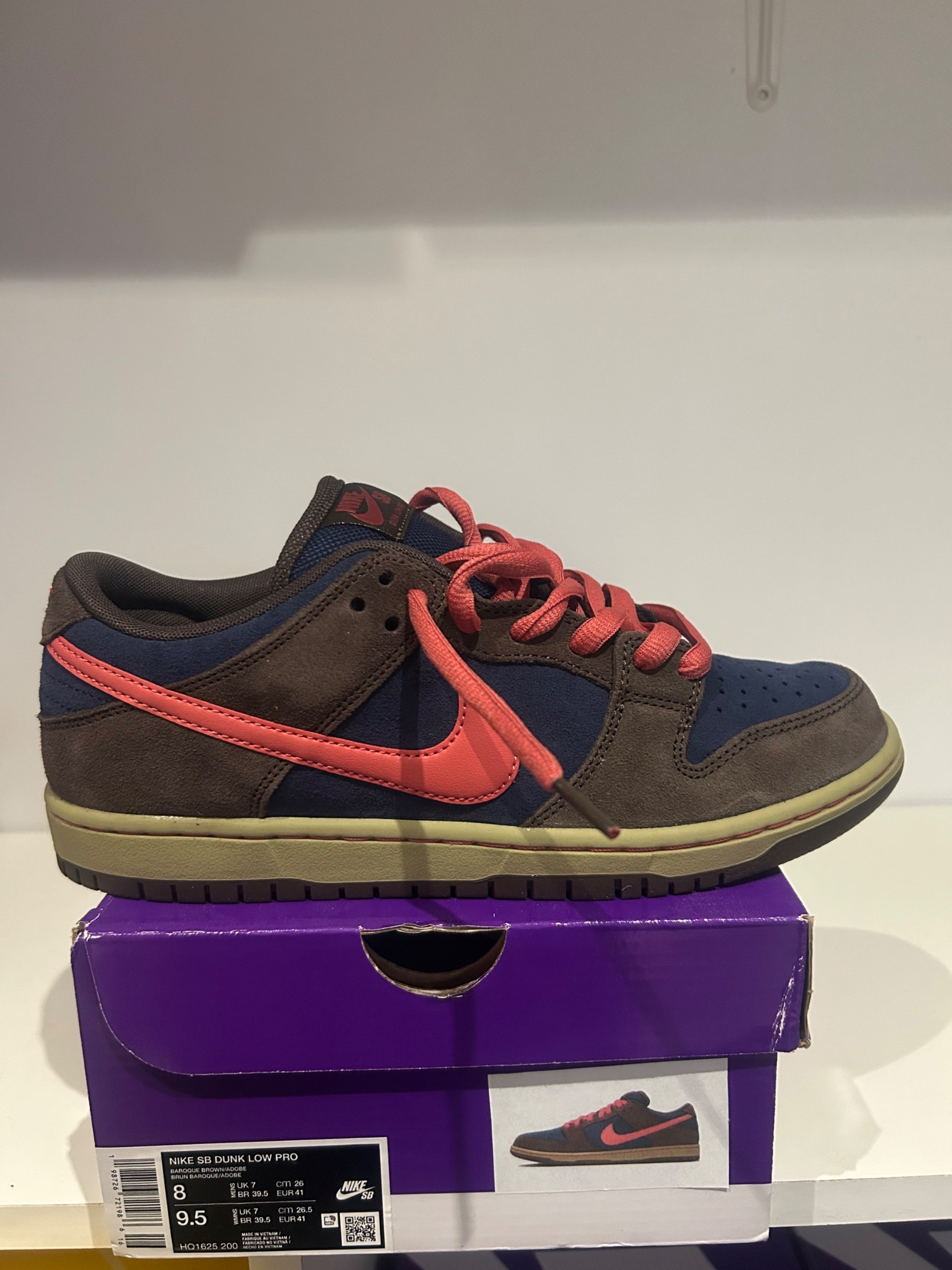 Photo de Nike SB Dunk Low Pro Baroque Brown/Obsidian/Dusty Peach