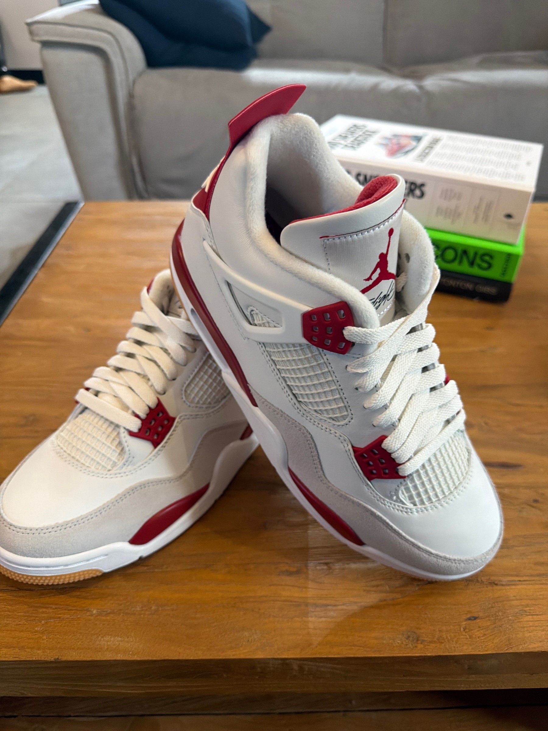 Photo de Air Jordan 4 Retro SP Summit White/Varsity Red