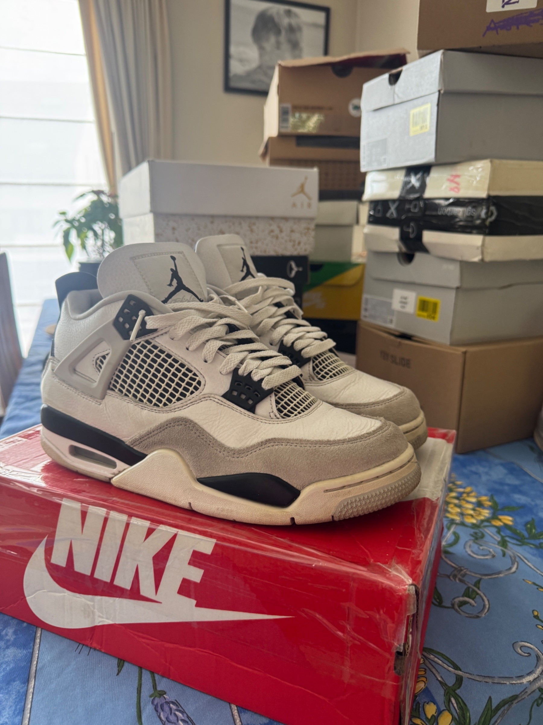 Photo de Air Jordan 4 Retro White/Black/Grey (Military black )