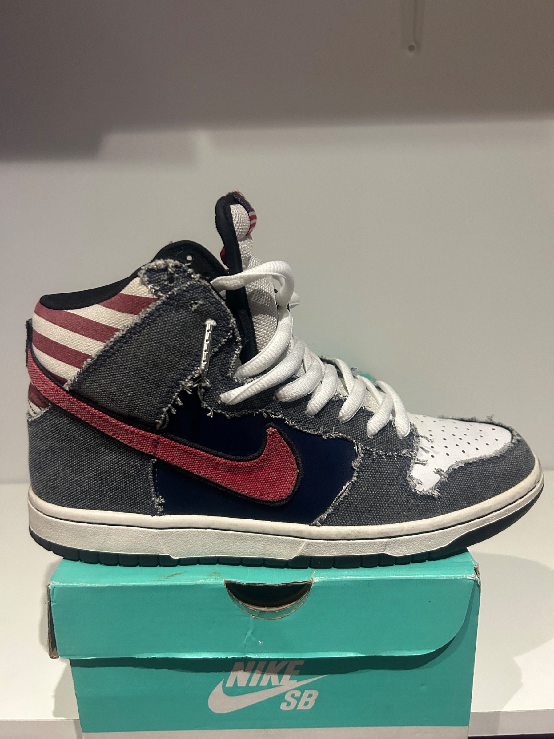 Photo de Nike Dunk High SB Denim/Betsy Ross American Flag