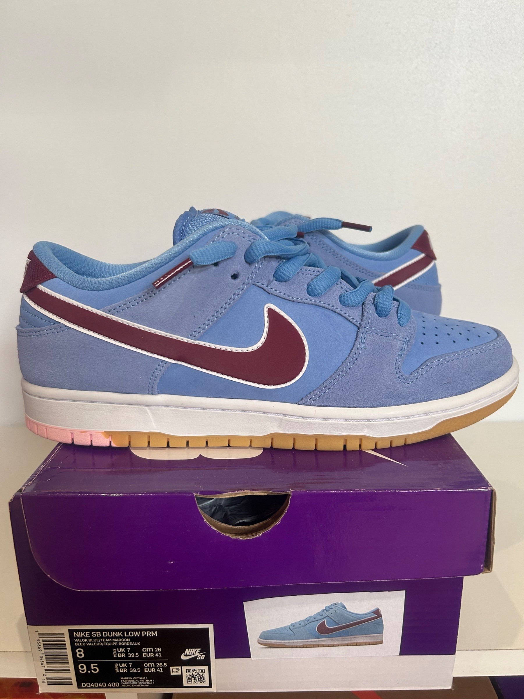 Photo de Nike SB Dunk Low Pro PRM Valor Blue/Team Maroon