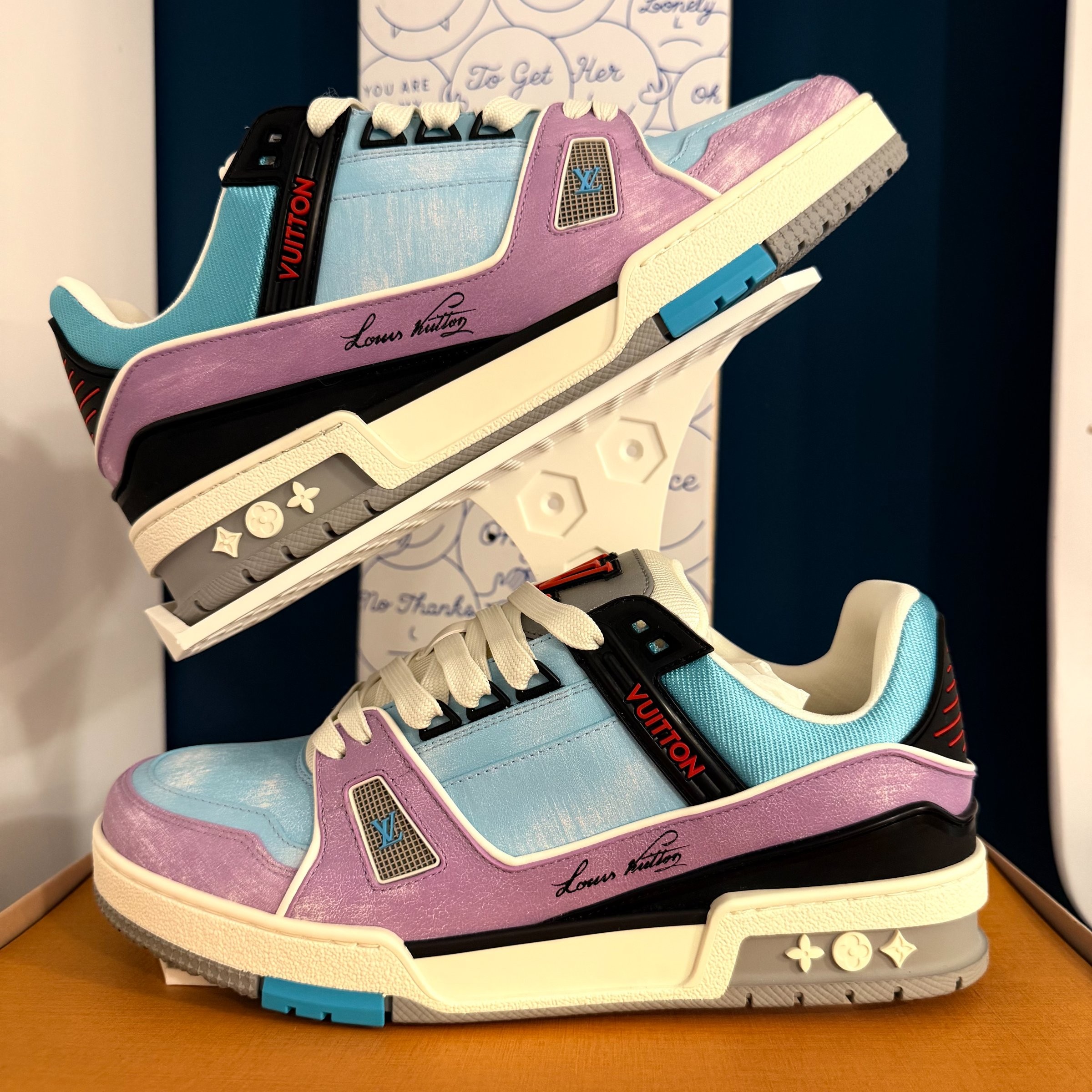 Photo de Louis Vuitton LV Trainer Sneaker Blue/Purple/Black