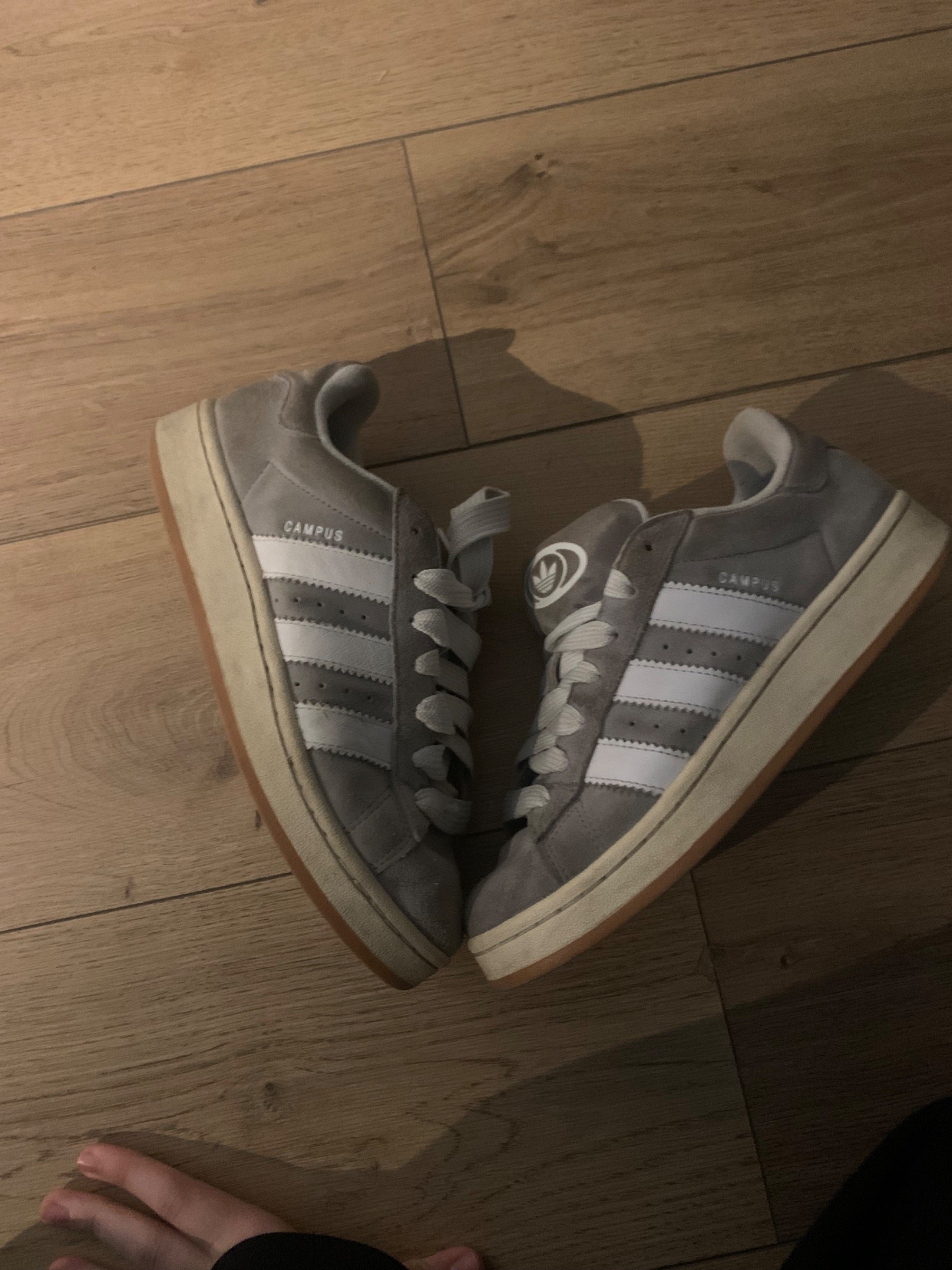 Photo de adidas Campus 00s Grey/White