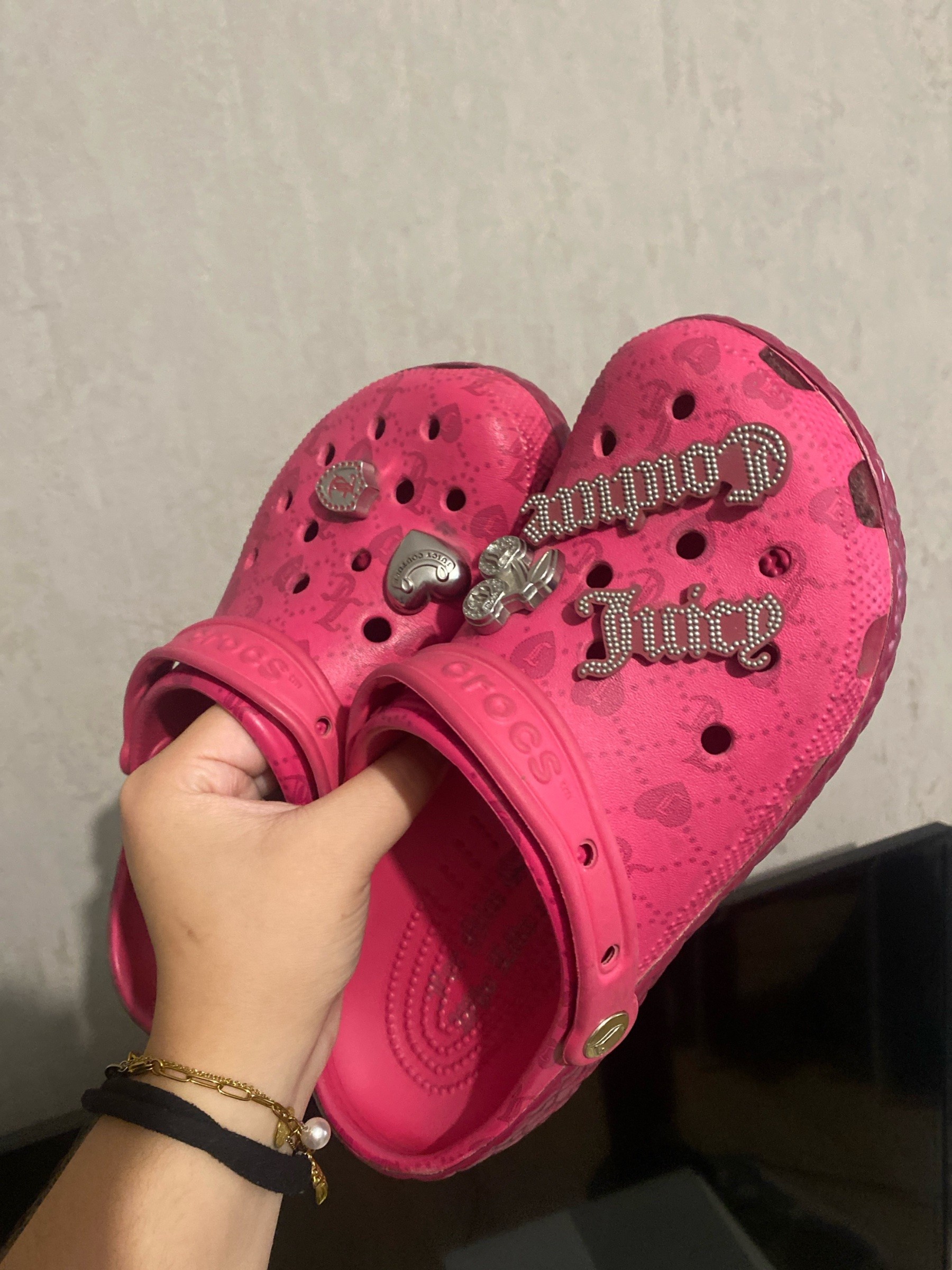Photo de Crocs Classic Clog x Juicy Couture Pink/Fuchsia