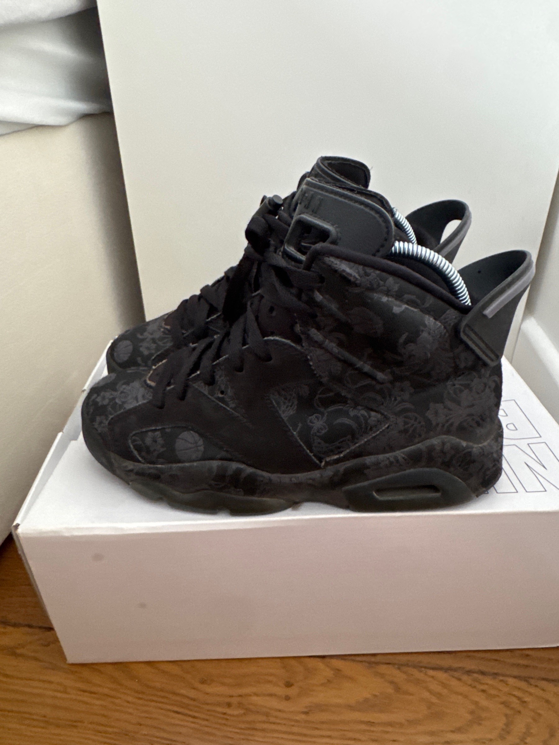 Photo de Air Jordan 6 Retro Black/Floral Triple Black