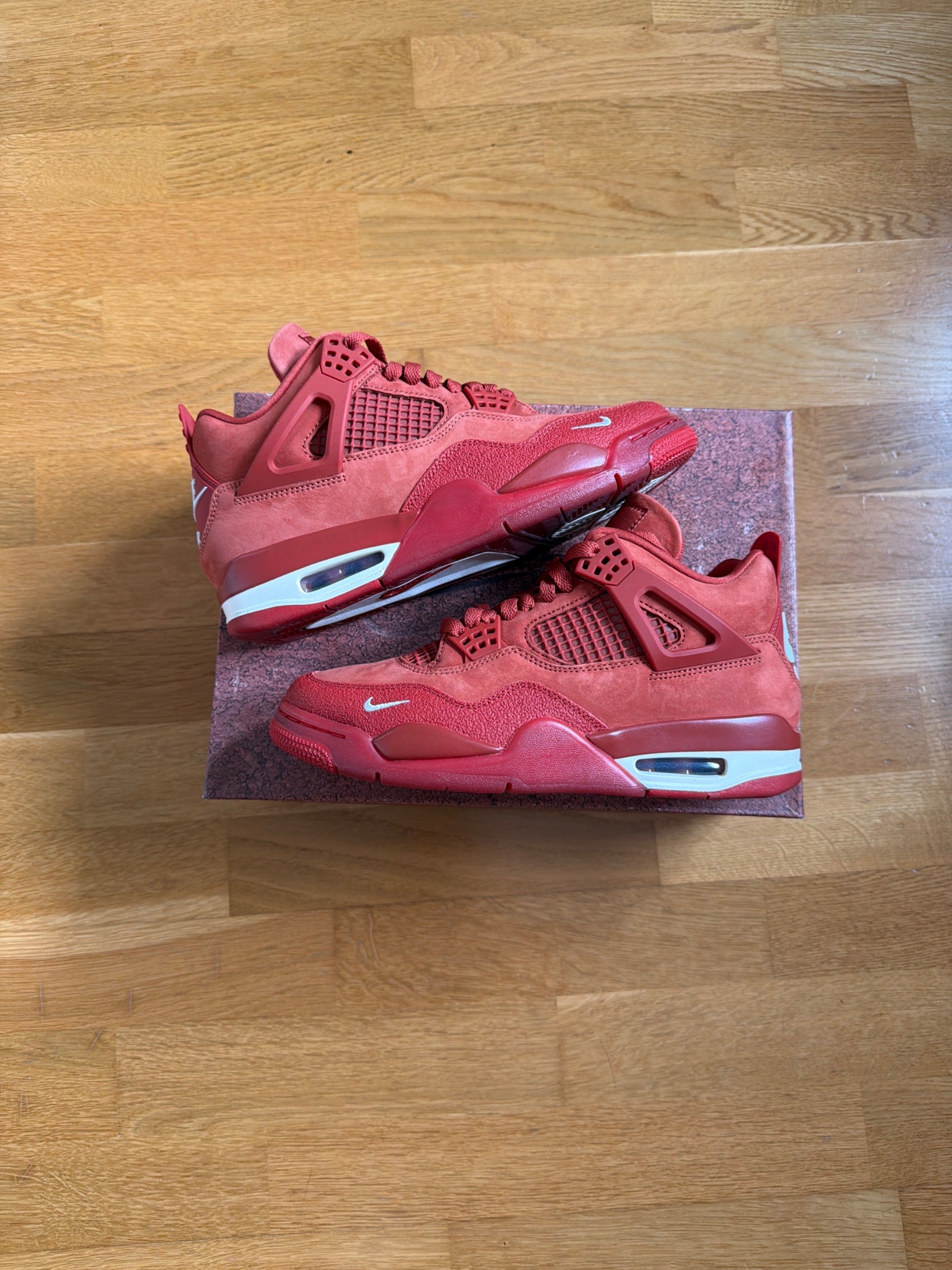 Photo de Air Jordan 4 Retro OG SP Firewood Orange/Sail-Cinnabar Nigel Sylvester