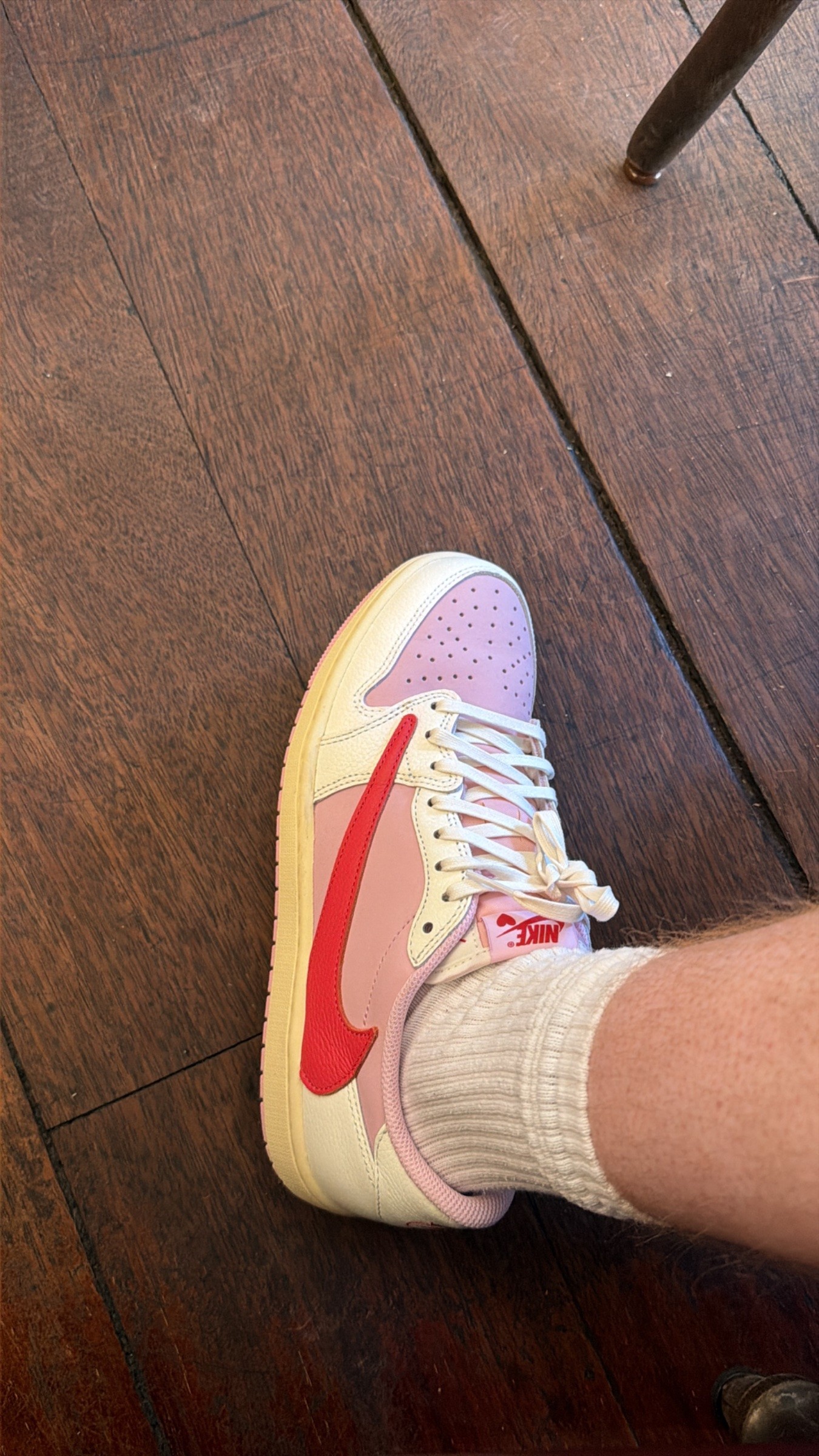 Photo de Air Jordan 1 Low OG SP Tropical Pink