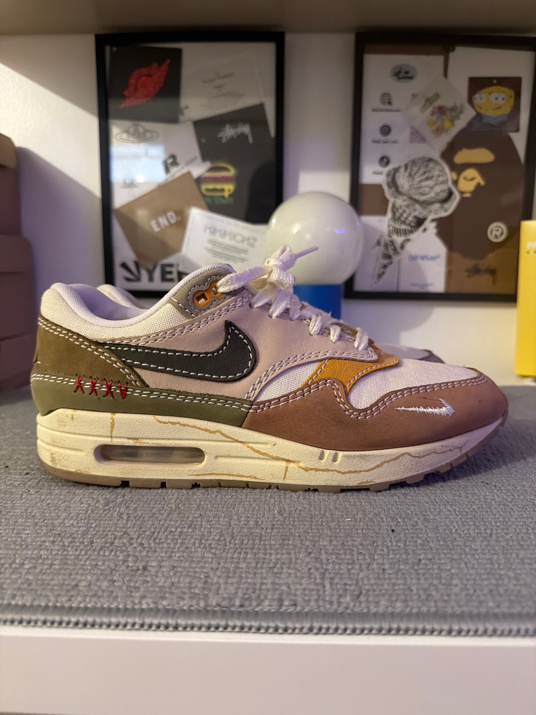 Photo de Nike Air Max 1 Premium Wabi-Sabi Tan/Olive/Sail/Brown