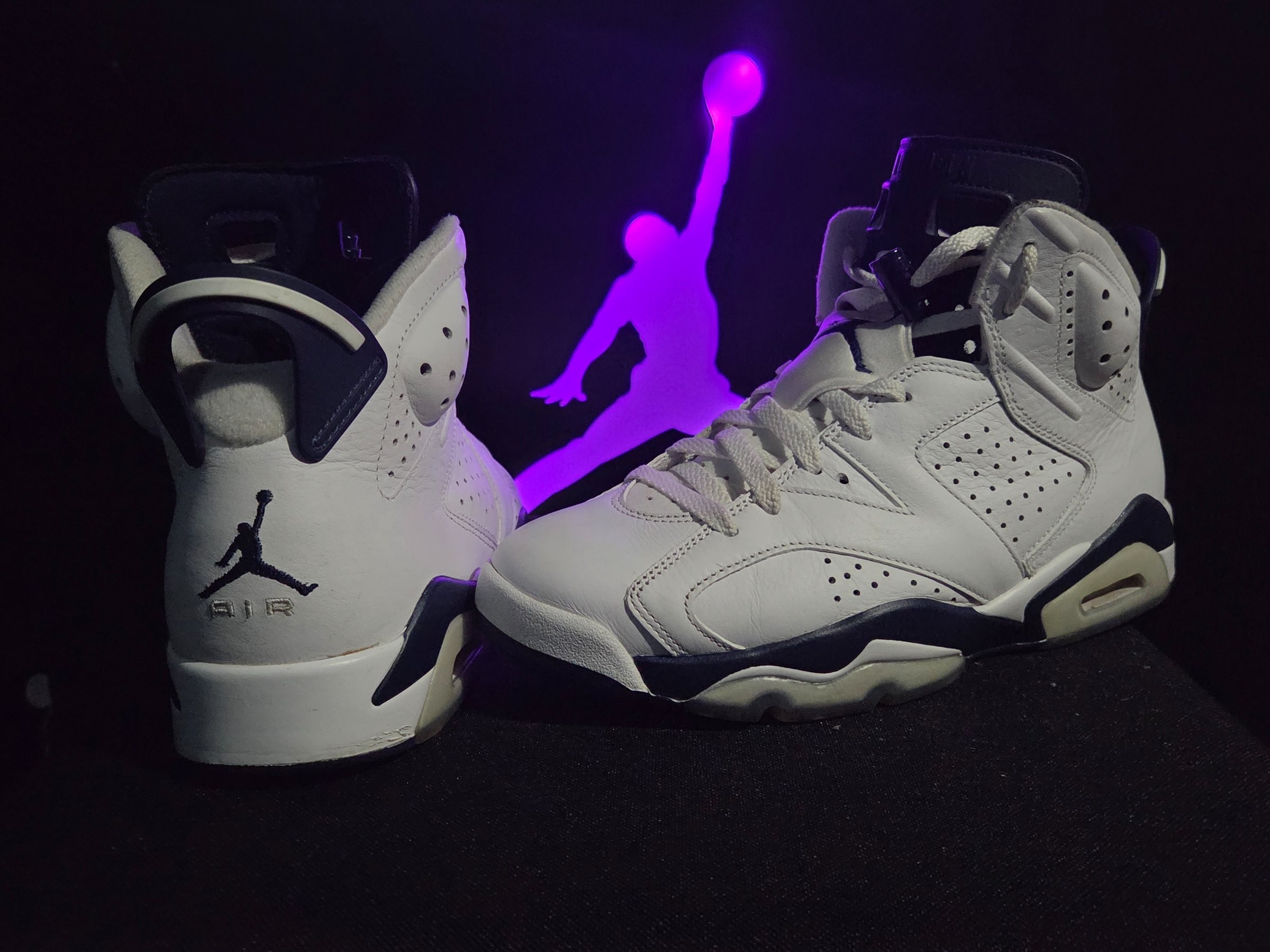 Photo de Air Jordan 6 Retro Midnight Navy