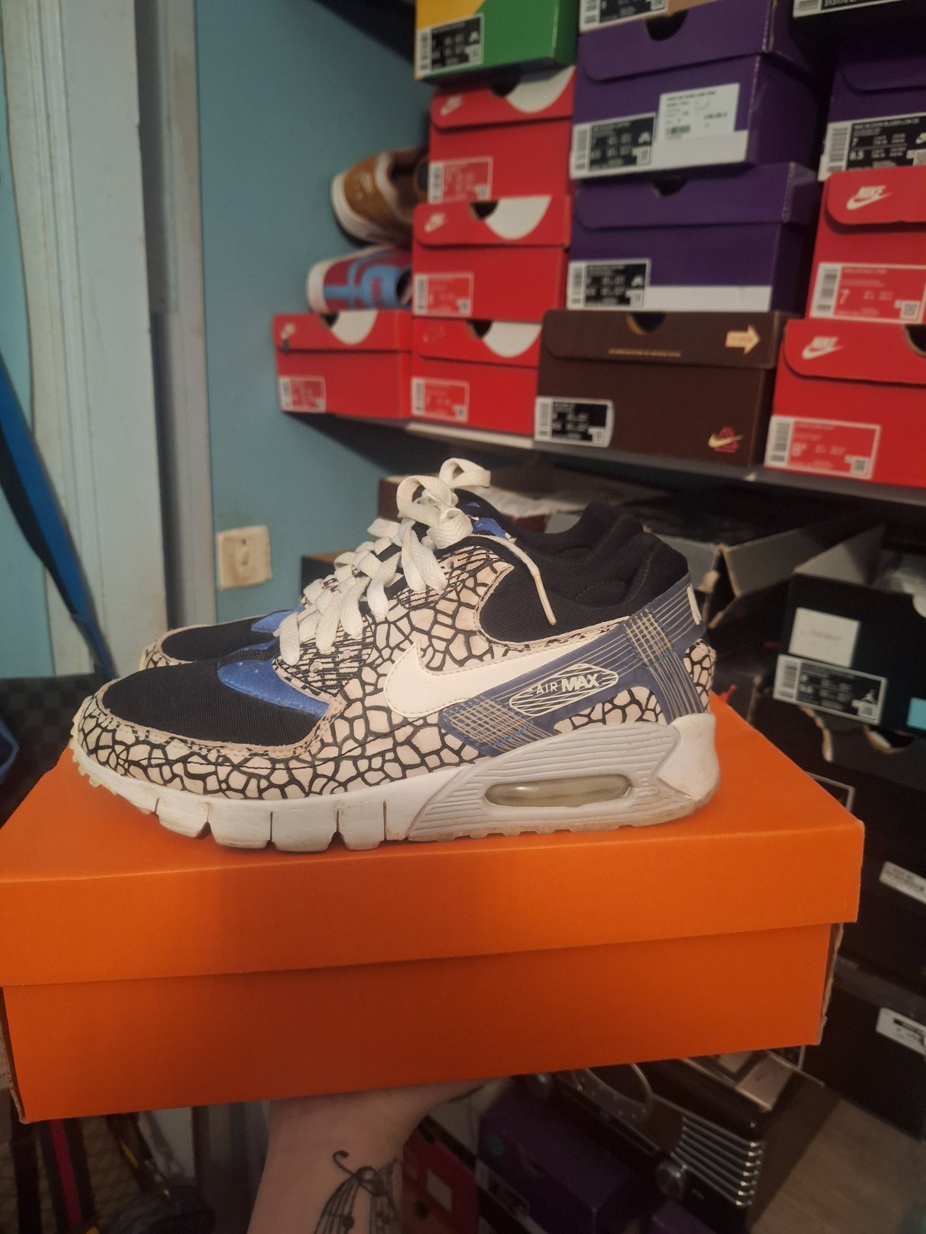Photo de Nike Air Max 90 hufquake Black/White Safari Elephant Print
