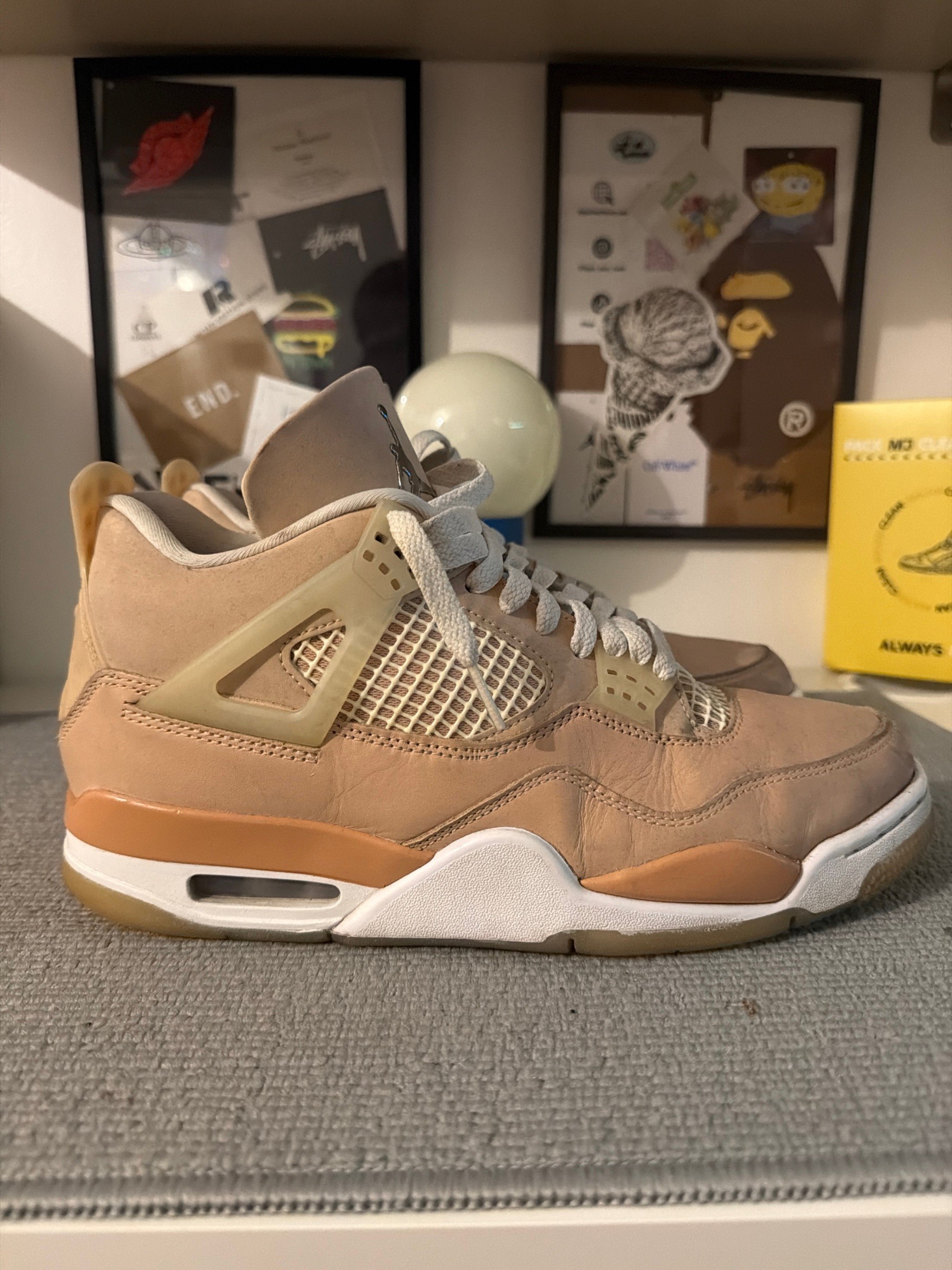 Photo de Jordan 4 Retro Shimmer Shimmer/Bronze Eclipse-Orange Quartz-Metallic Silver
