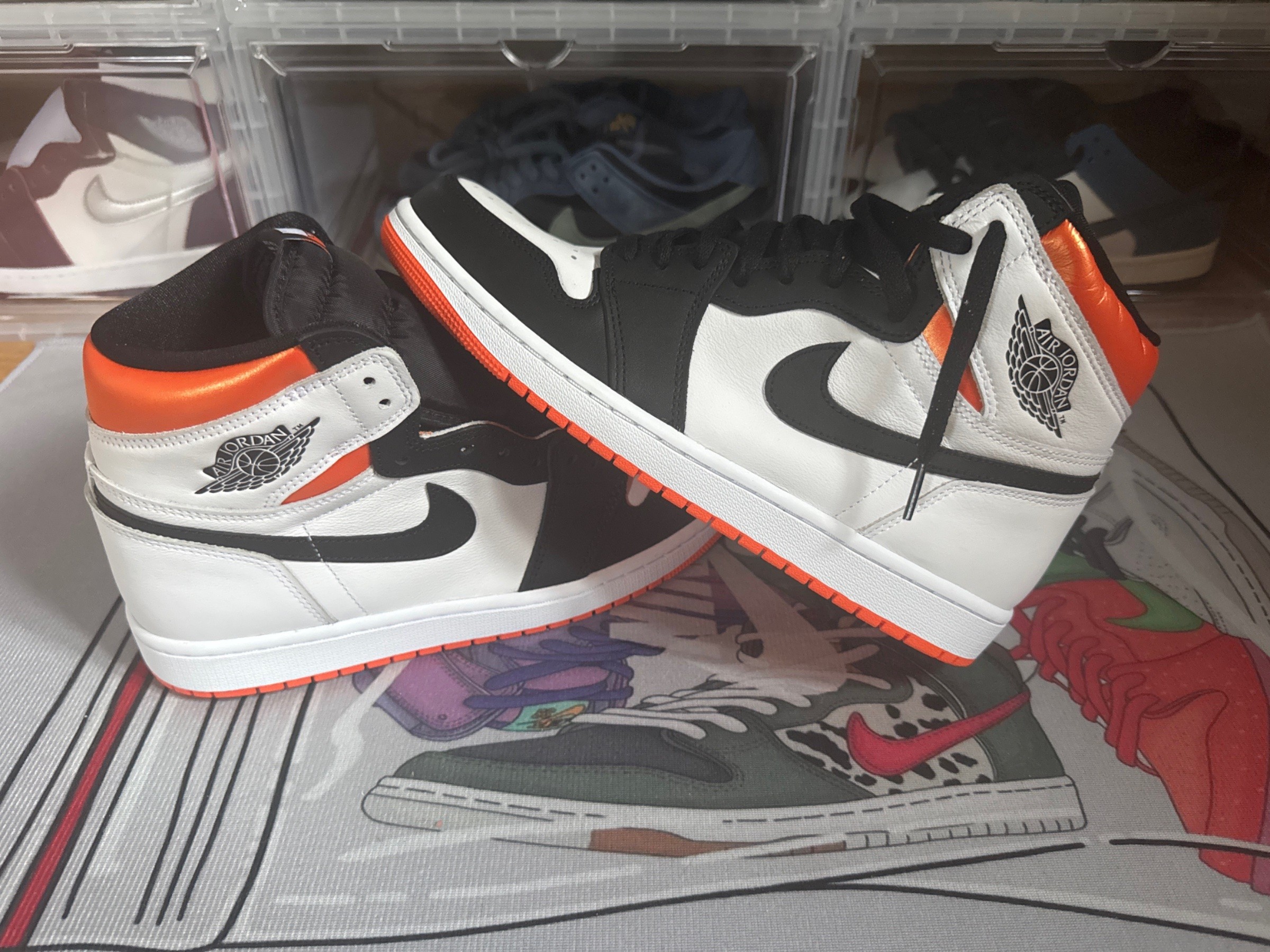 Photo de Air Jordan 1 Retro High OG Electro Orange