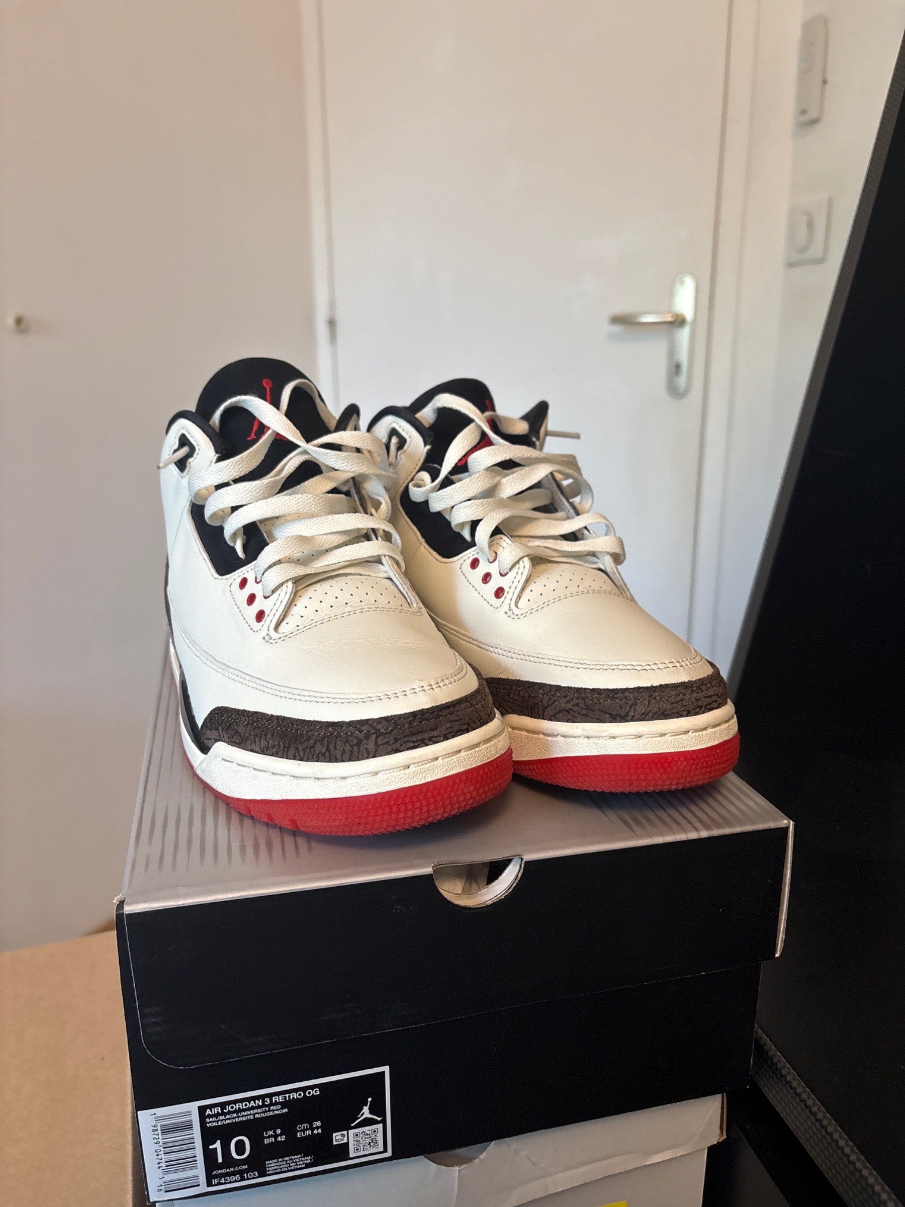 Photo de Jordan 3 Retro World's Best Dad