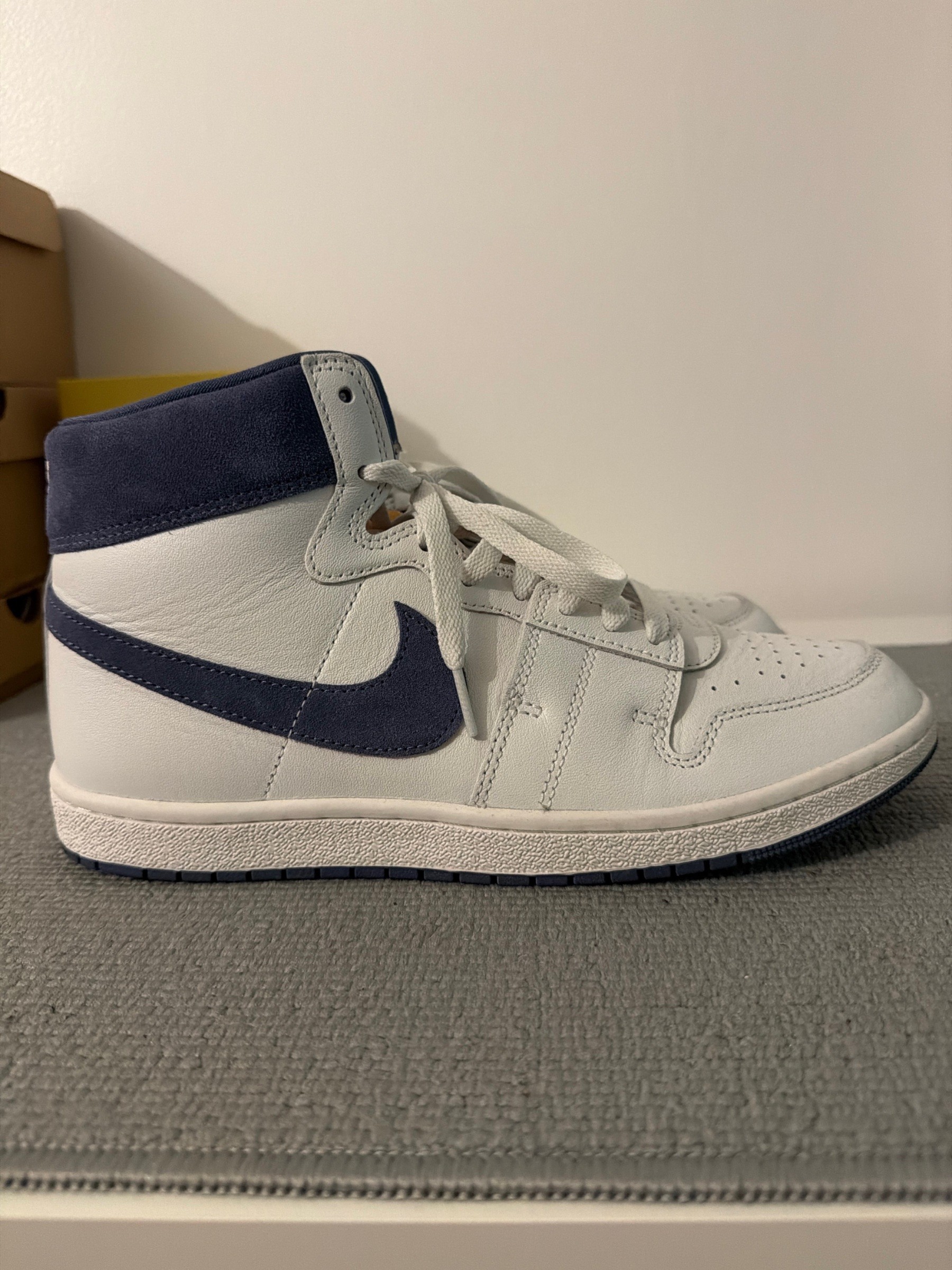 Photo de Nike Jordan Air Ship PE SP Diffused Blue Summit White/Diffused Blue