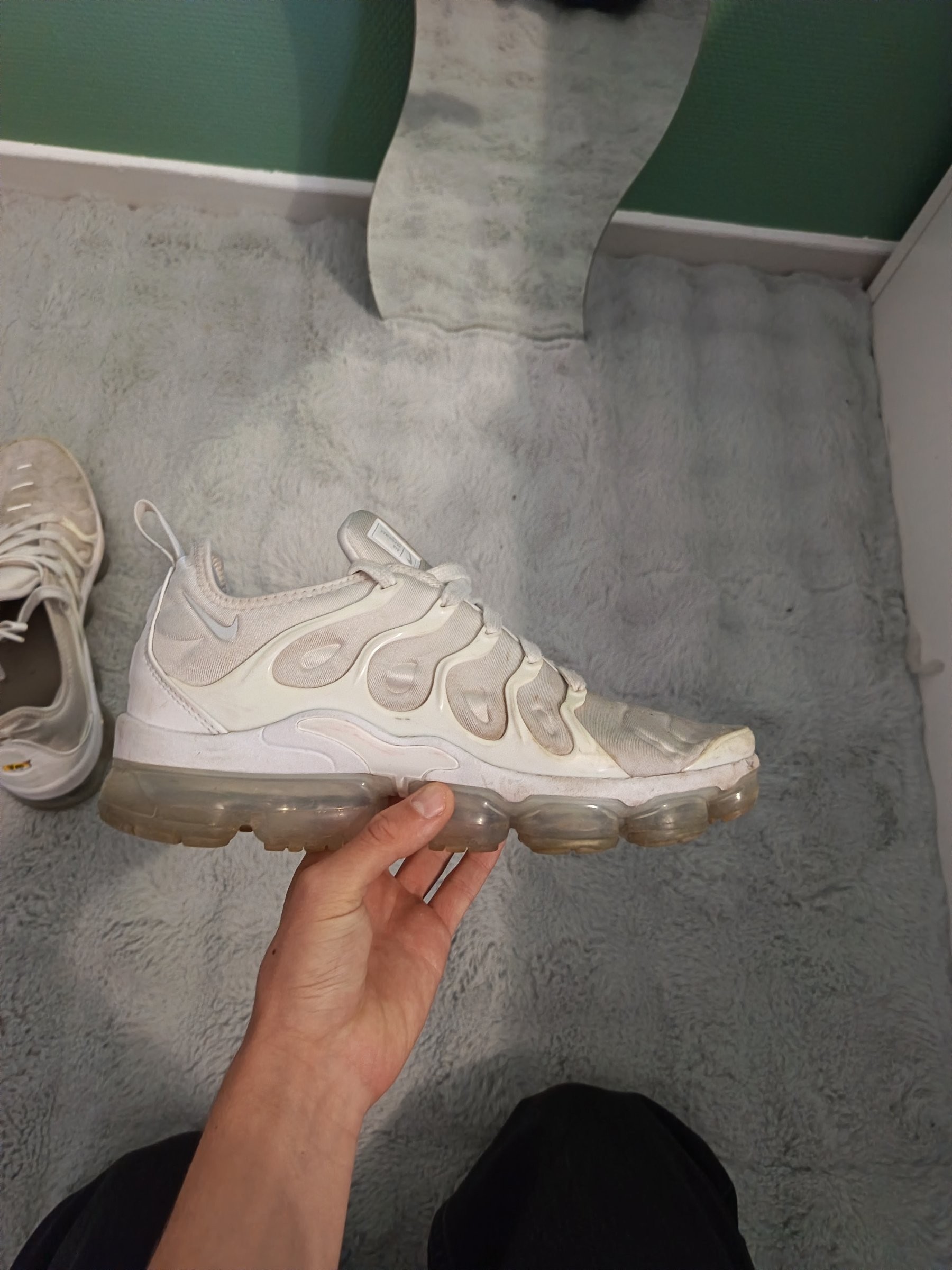 Photo de Nike Air VaporMax Plus Triple White