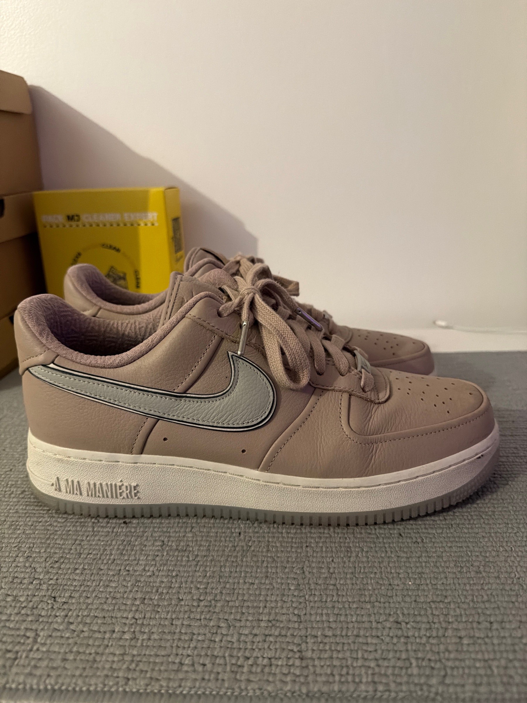 Photo de Nike Air Force 1 Low SP A Ma Maniére While You Were Sleeping Sesame/Silver/Sesame