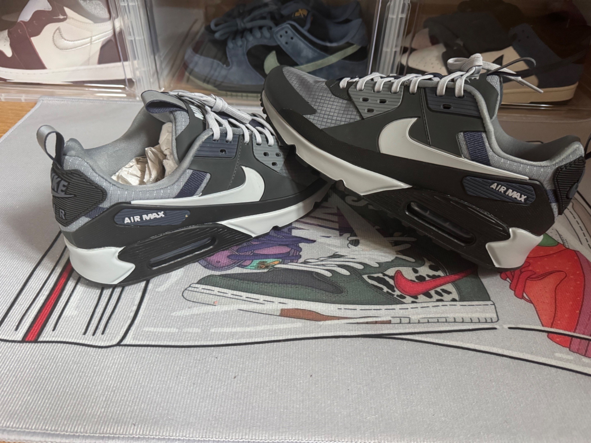 Photo de Nike Air Max 90 Drift Grey/Black/White/Navy