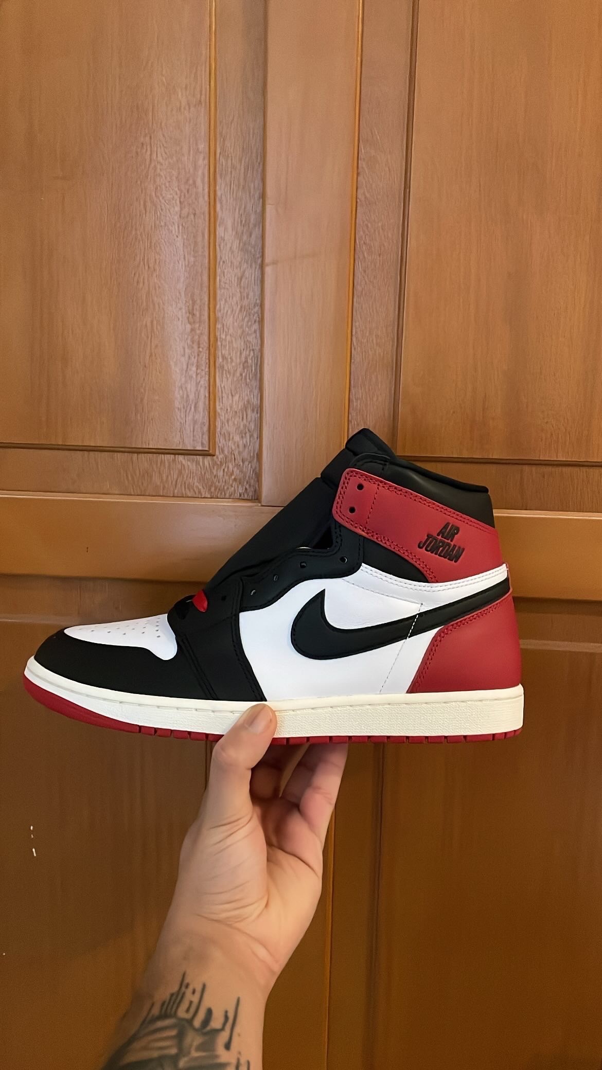 Photo de Air Jordan 1 Retro High OG Black Toe