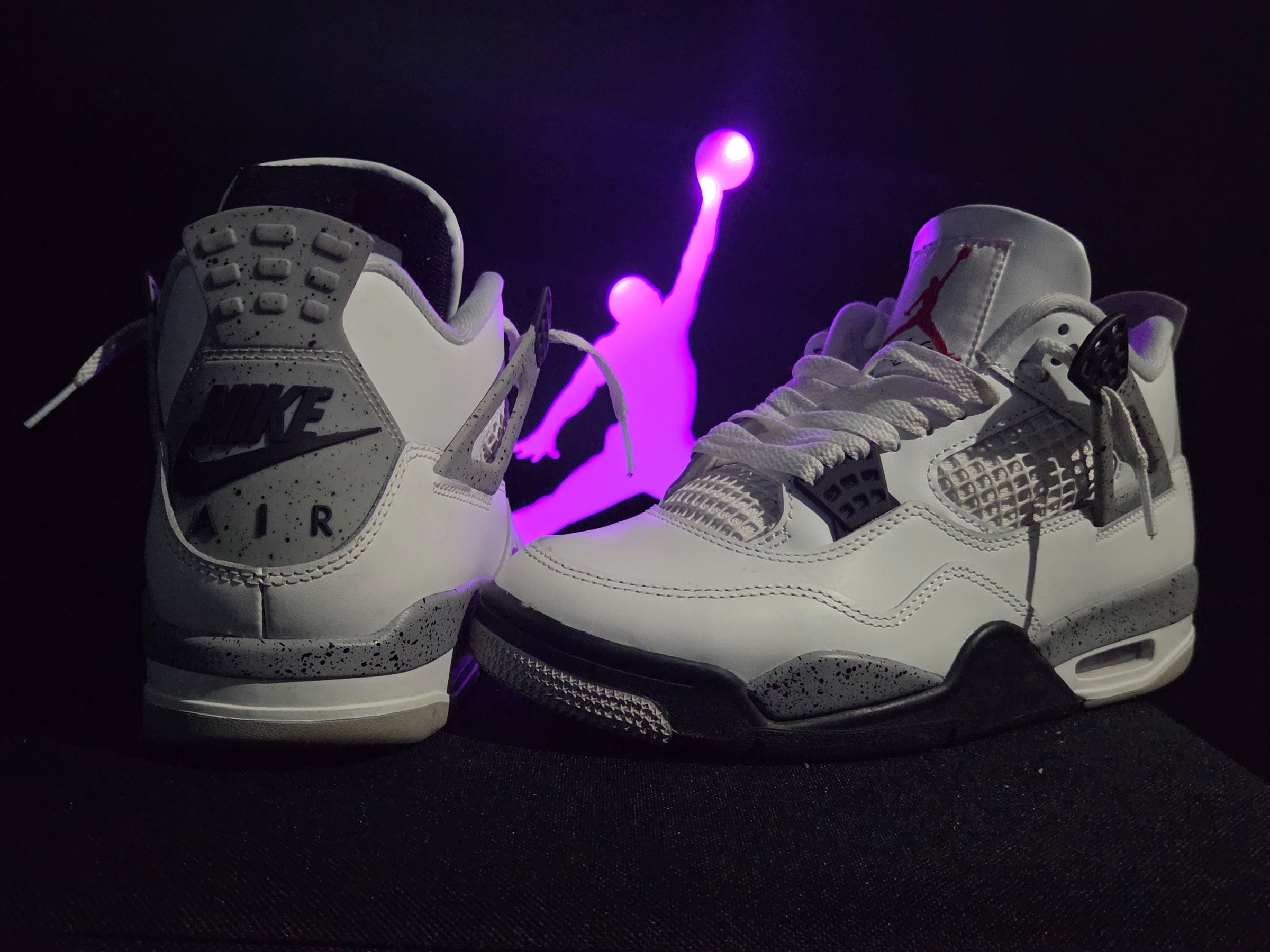 Photo de Air Jordan 4 Retro White Cement