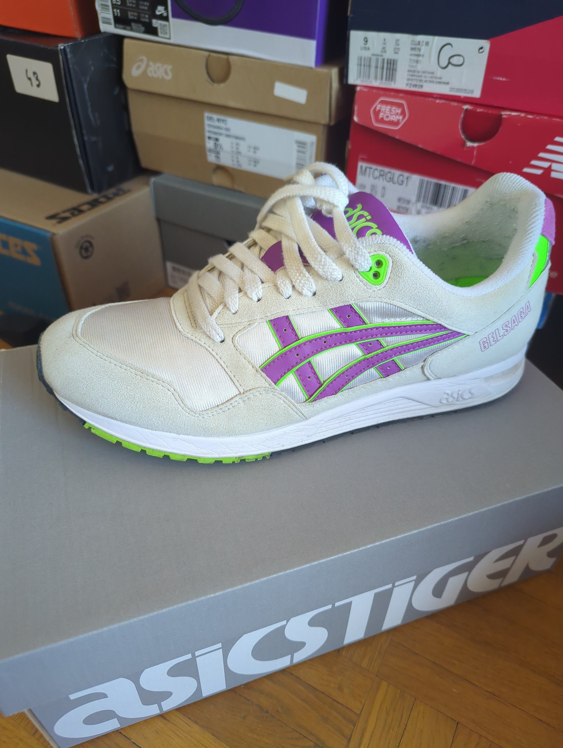 Photo de ASICS Gel-Saga White/Orchid