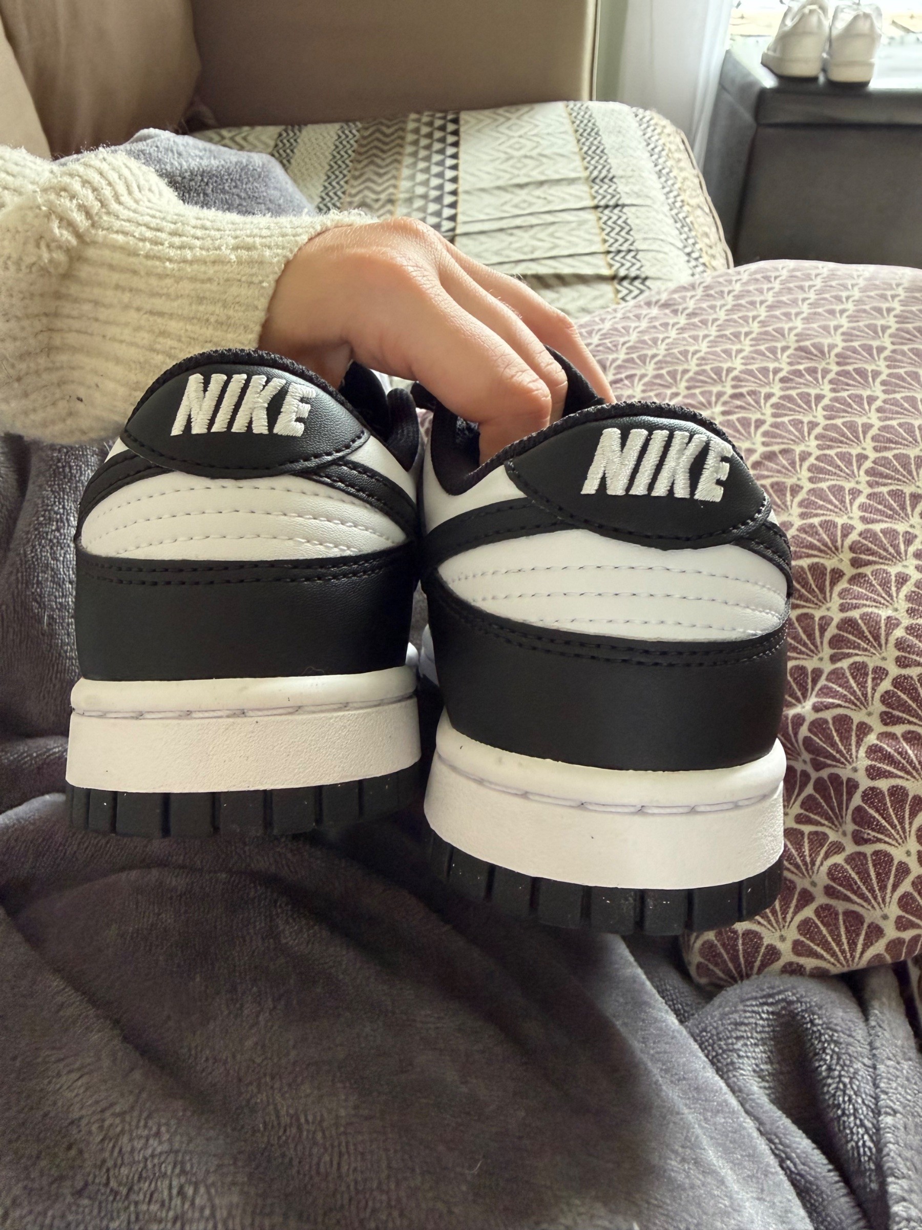 Photo de Nike Dunk Low Panda (Black/White)