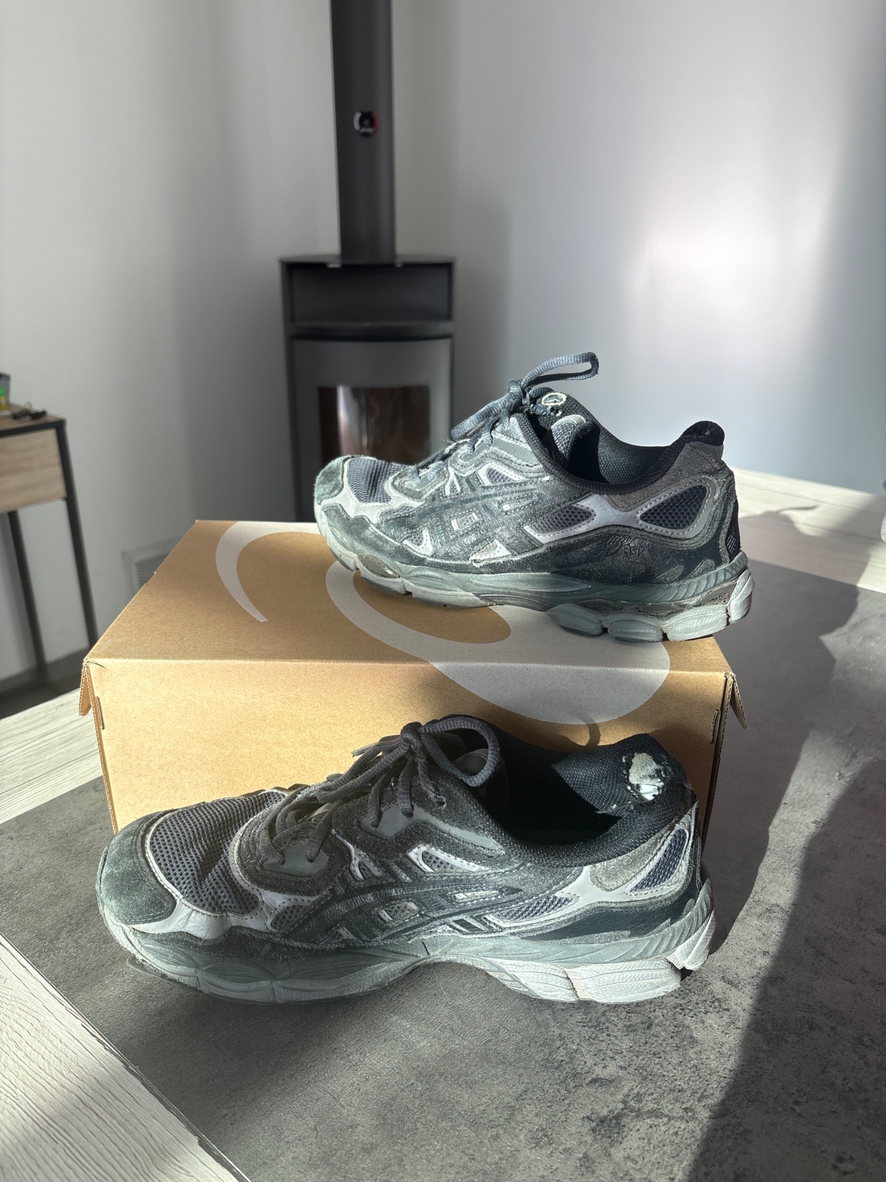 Photo de ASICS Gel-NYC Graphite Grey Black