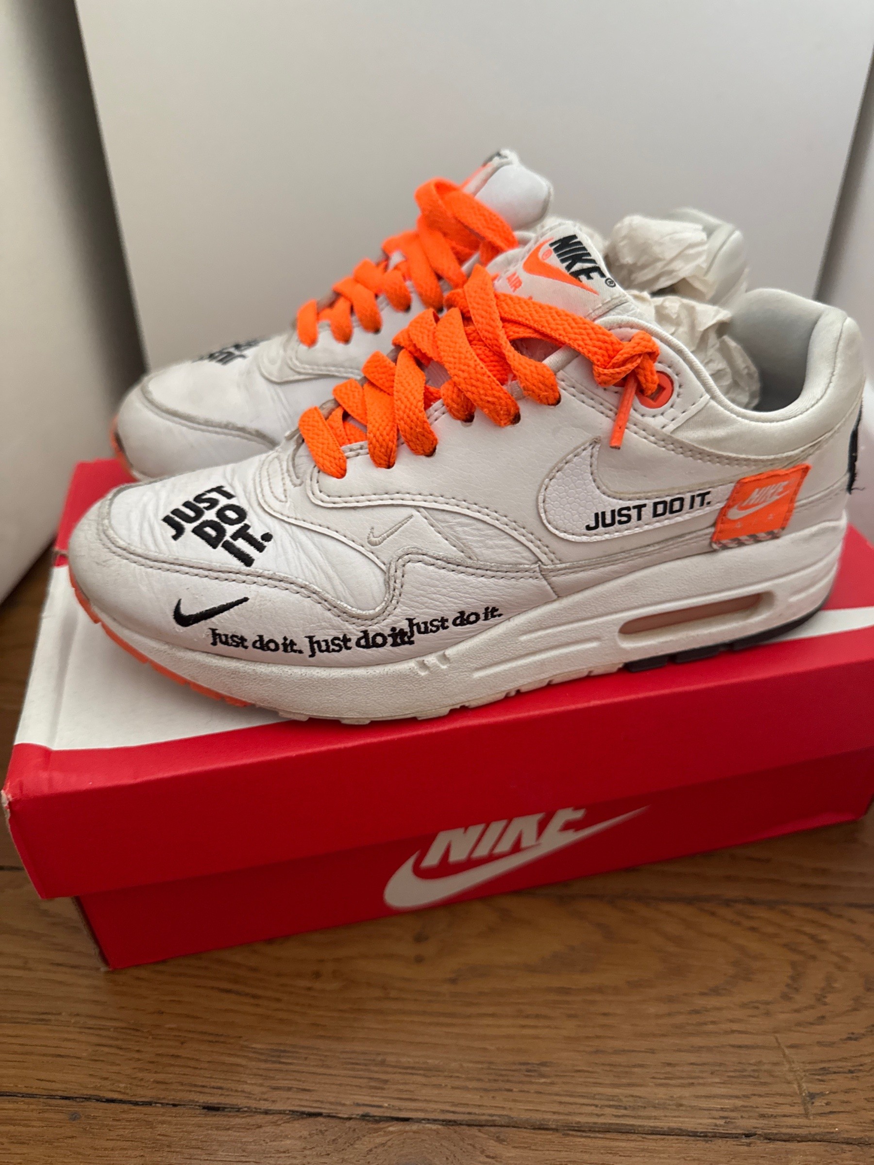 Photo de Nike Air Max 1 Just Do It - White/Orange