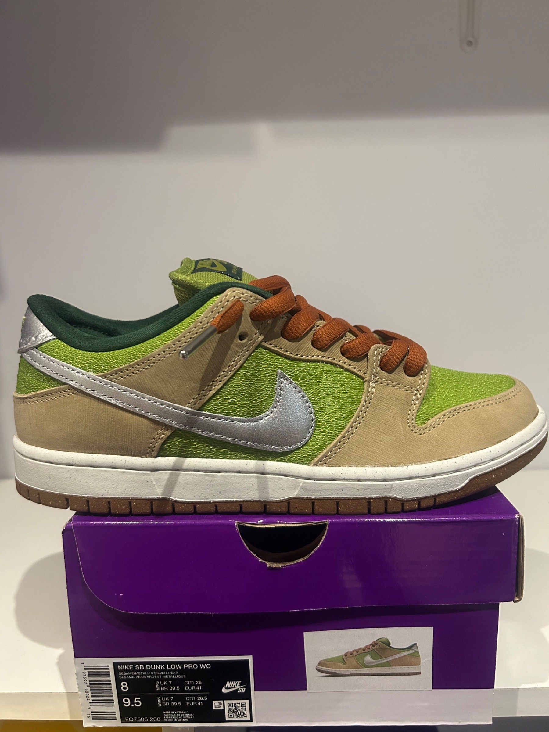 Photo de Nike SB Dunk Low Escargot
