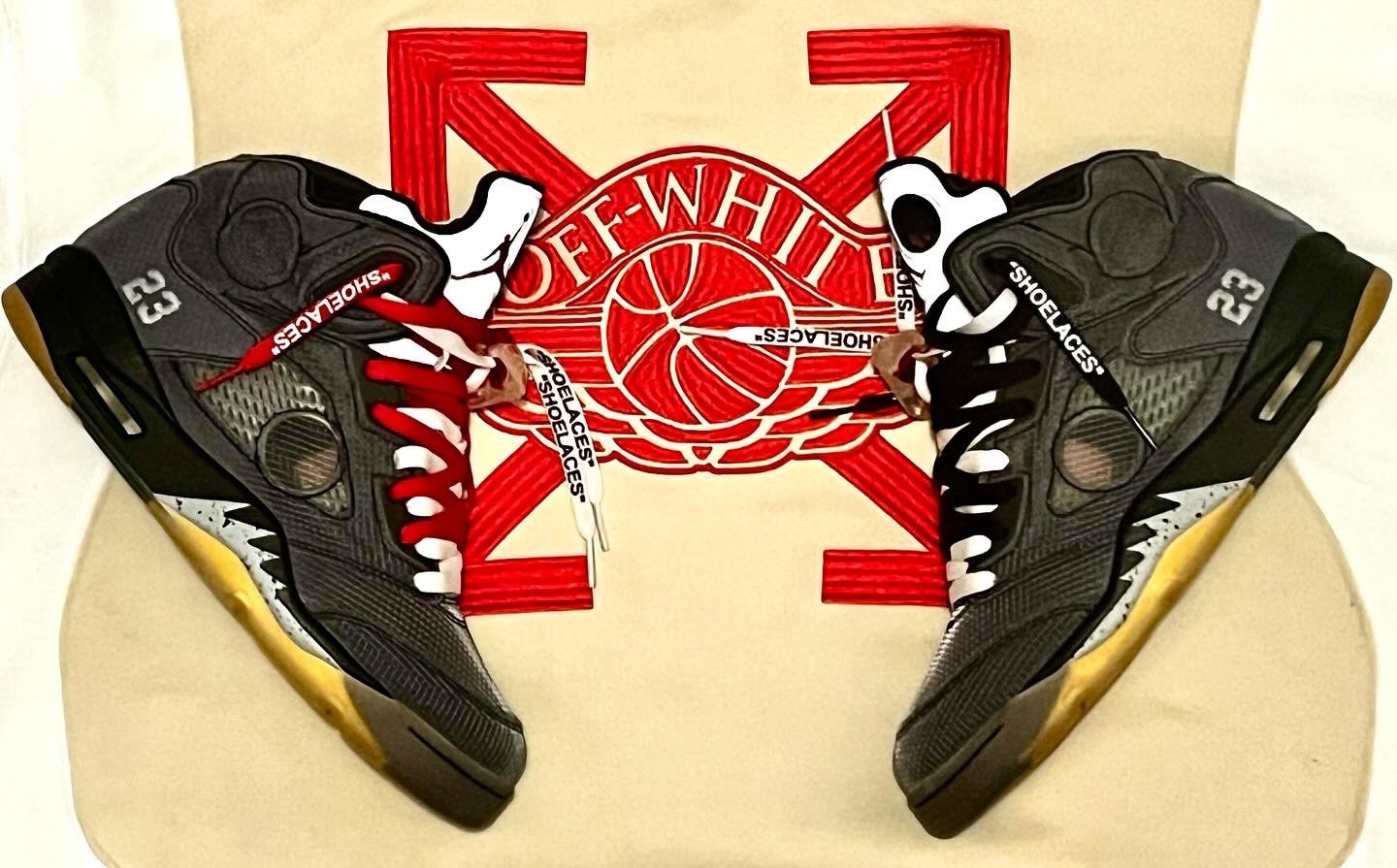 Photo de Air Jordan 5 Retro SP “Off White” Off-White Black/Fire Red-Muslin