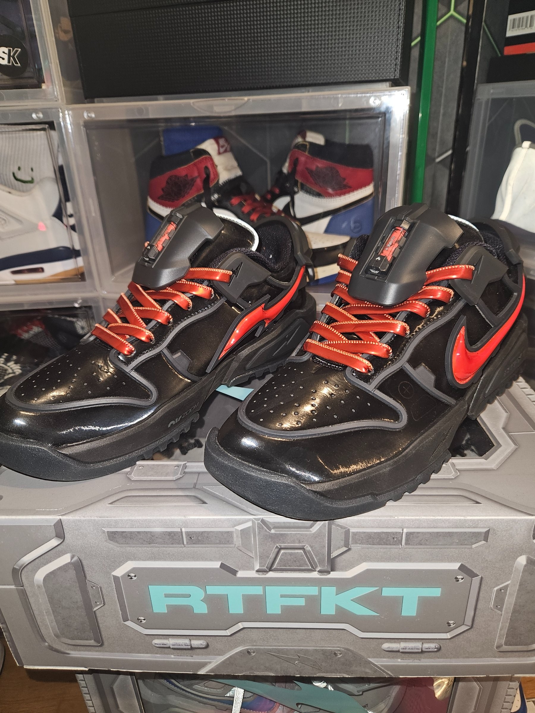 Photo de RTFKT x Nike Dunk Genesis (X) Black/Habanero Red-Anthracite