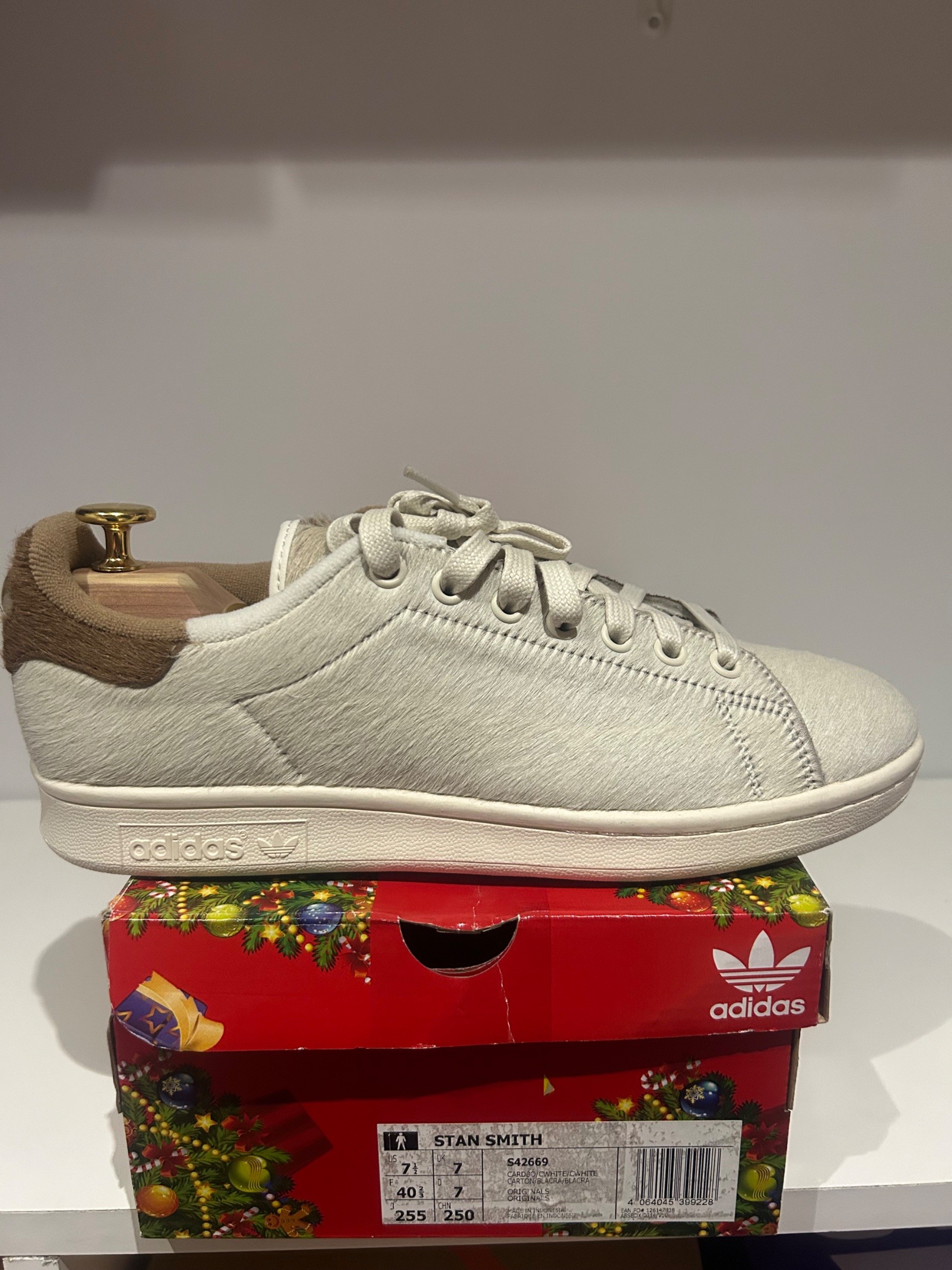 Photo de adidas Stan Smith White/Brown Pony Hair